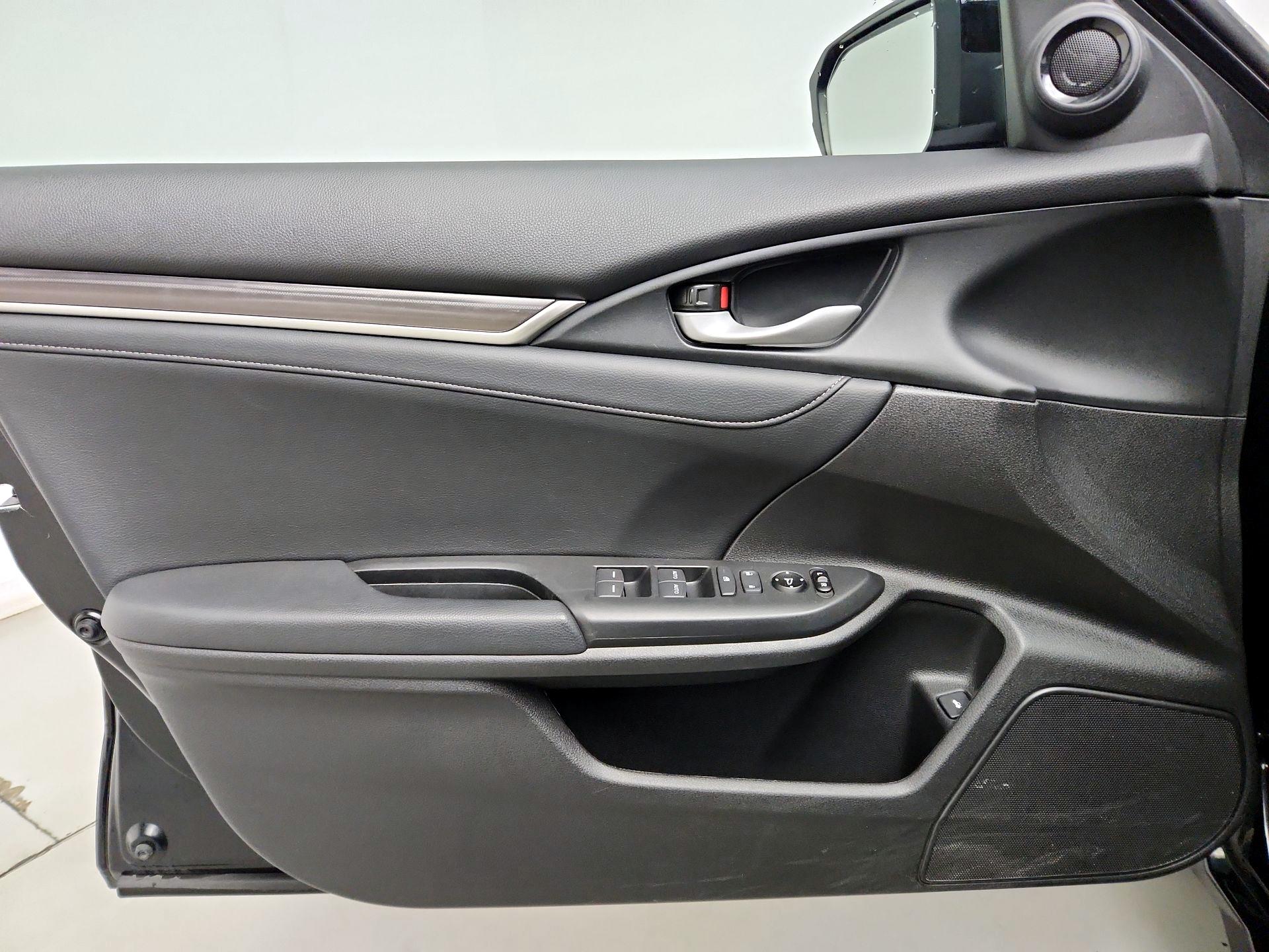 Thumbnail: 2020 Honda Civic - 12