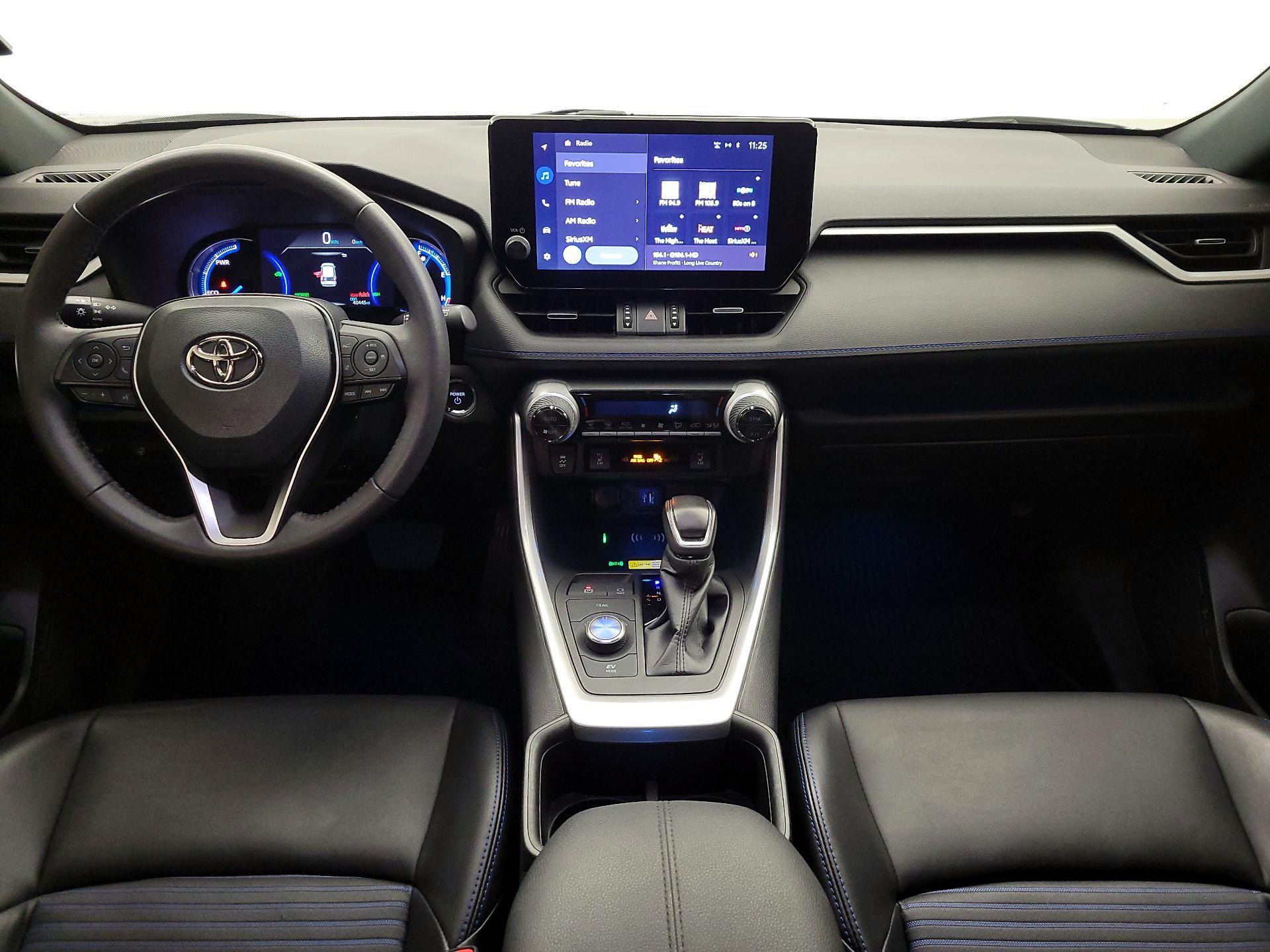 Thumbnail: 2023 Toyota RAV4 - 9