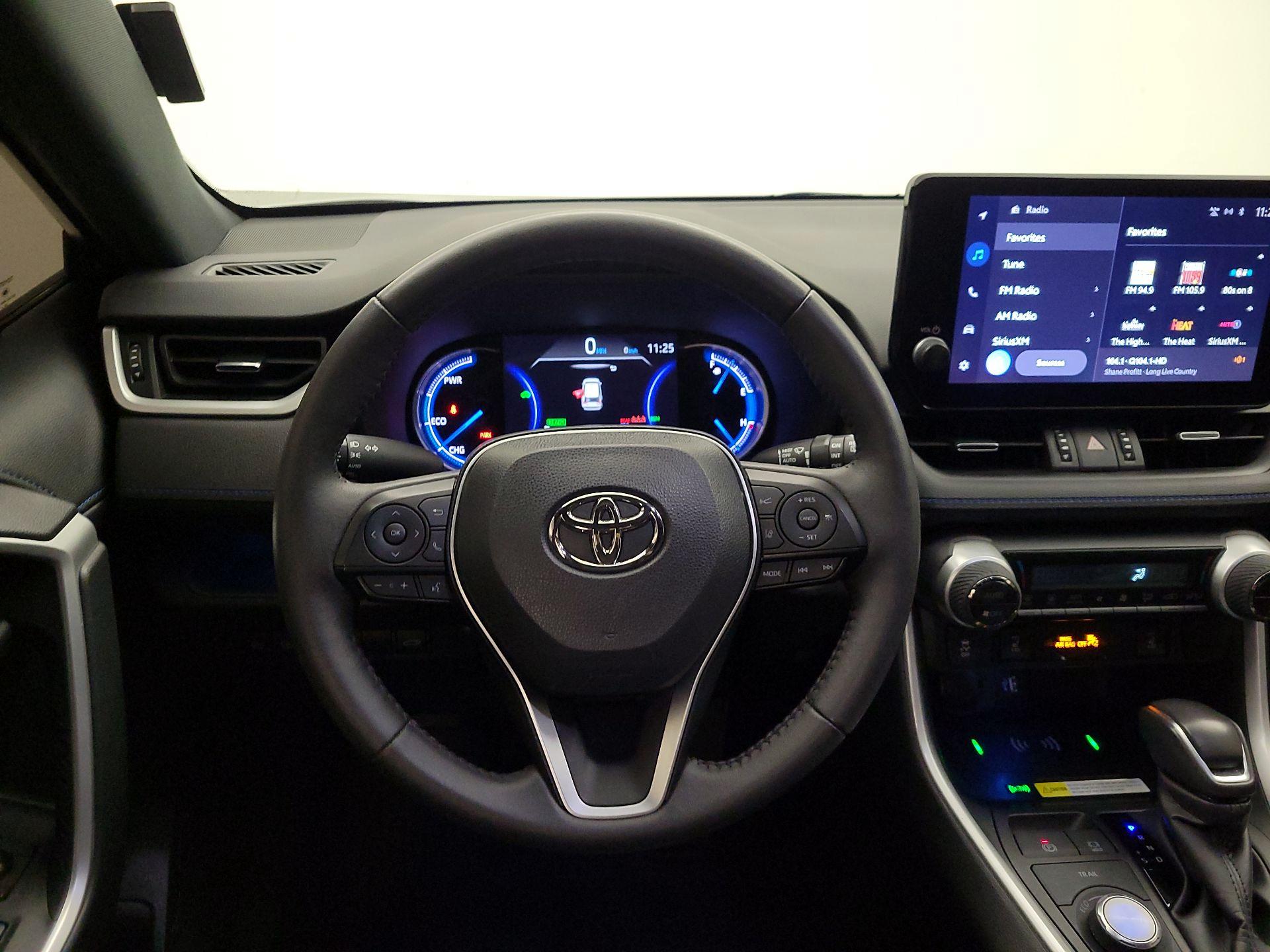 Thumbnail: 2023 Toyota RAV4 - 10