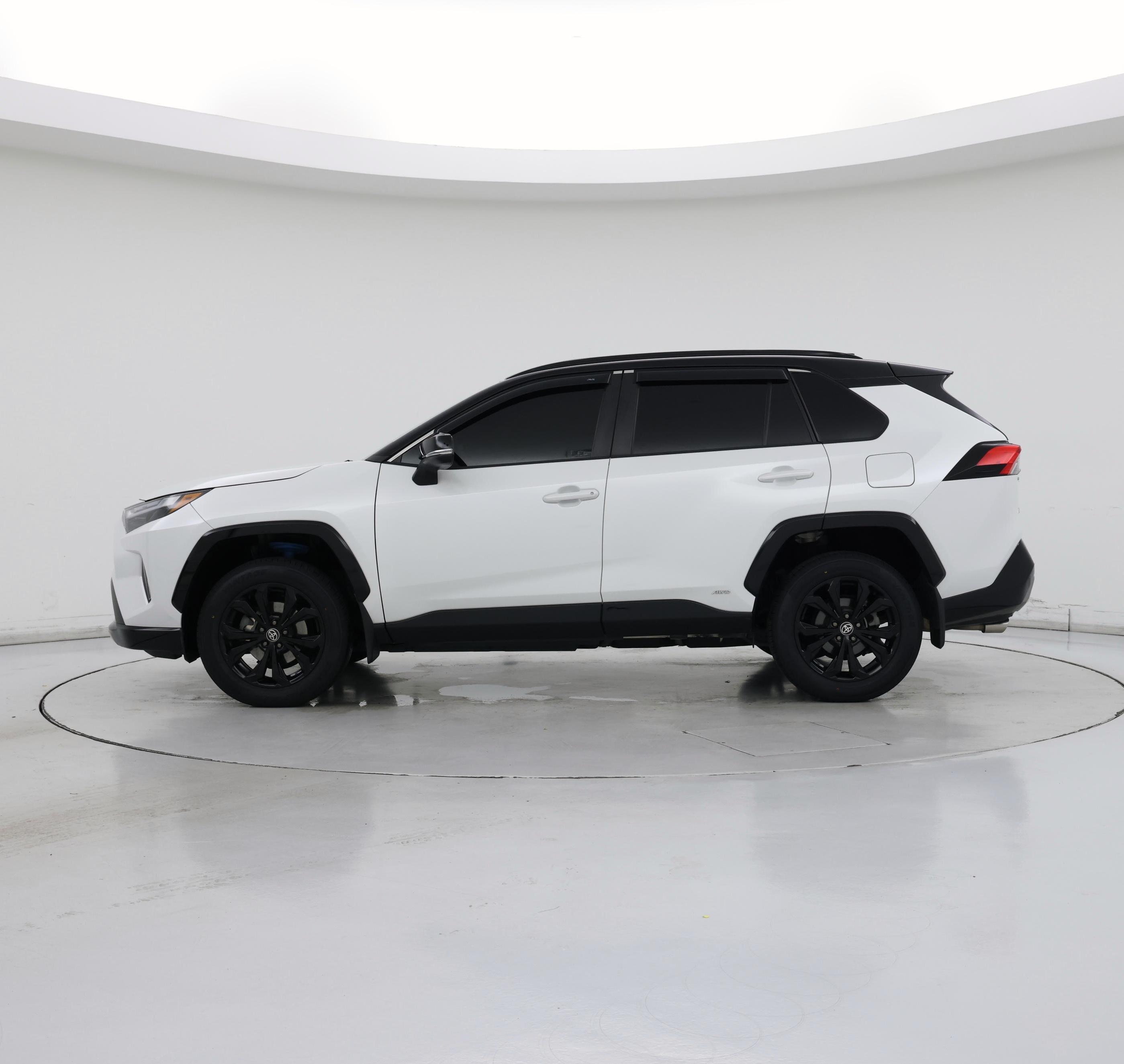 Thumbnail: 2023 Toyota RAV4 - 3
