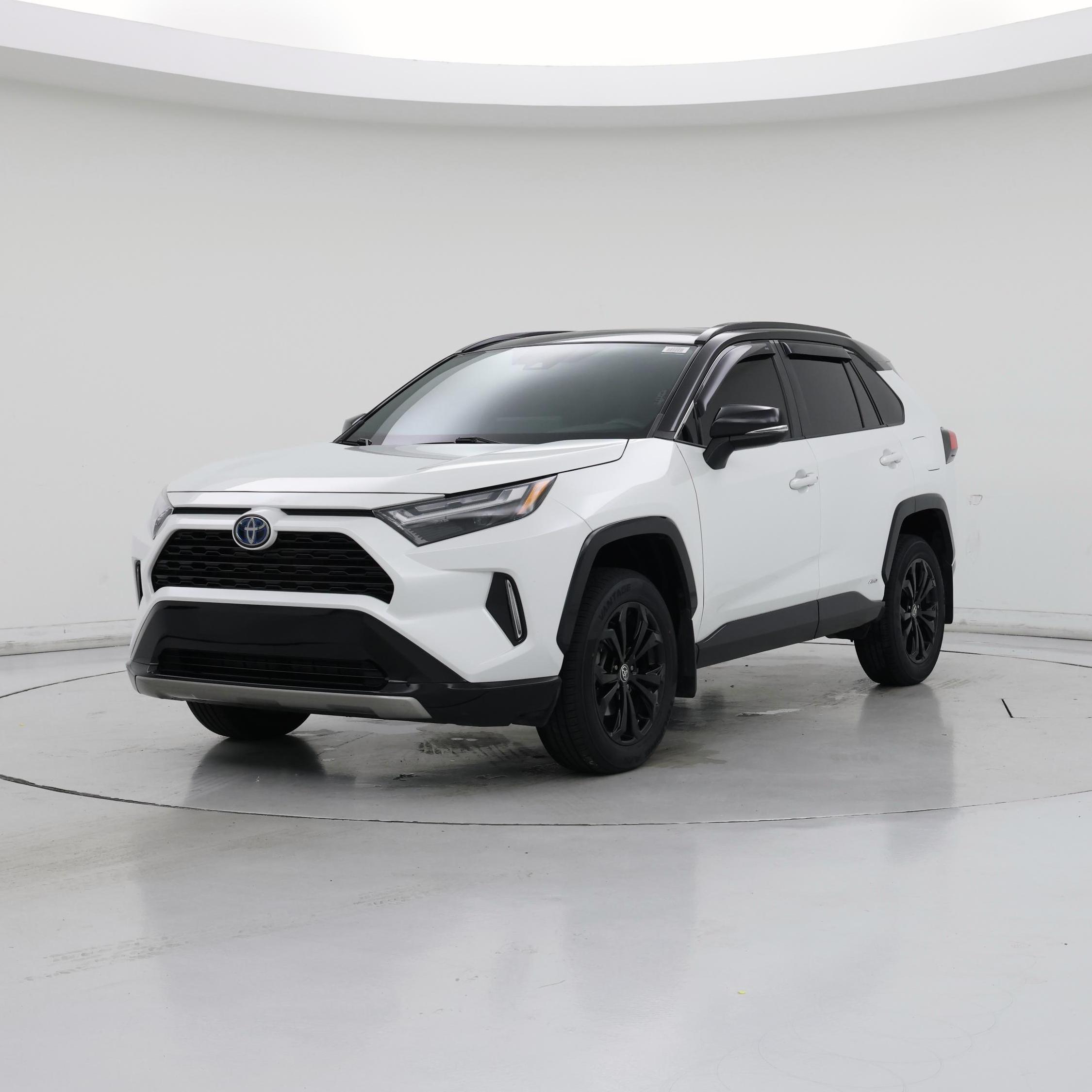 Thumbnail: 2023 Toyota RAV4 - 4