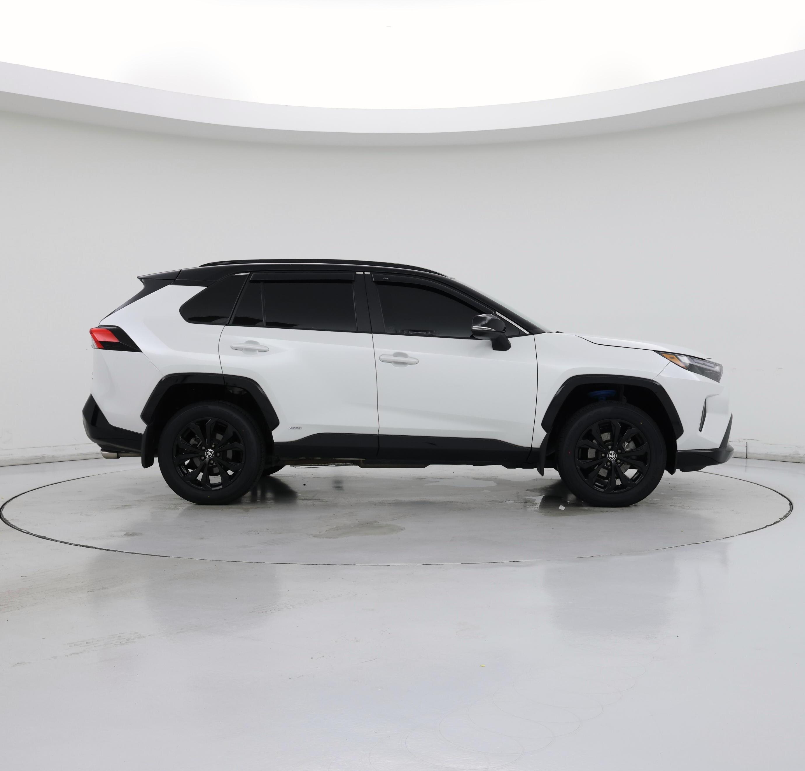 Thumbnail: 2023 Toyota RAV4 - 7