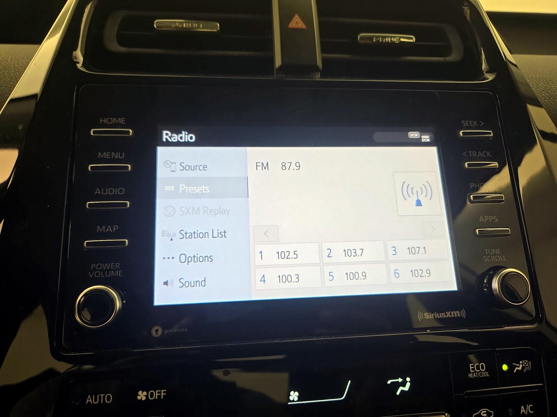 Thumbnail: 2021 Toyota Prius - 16