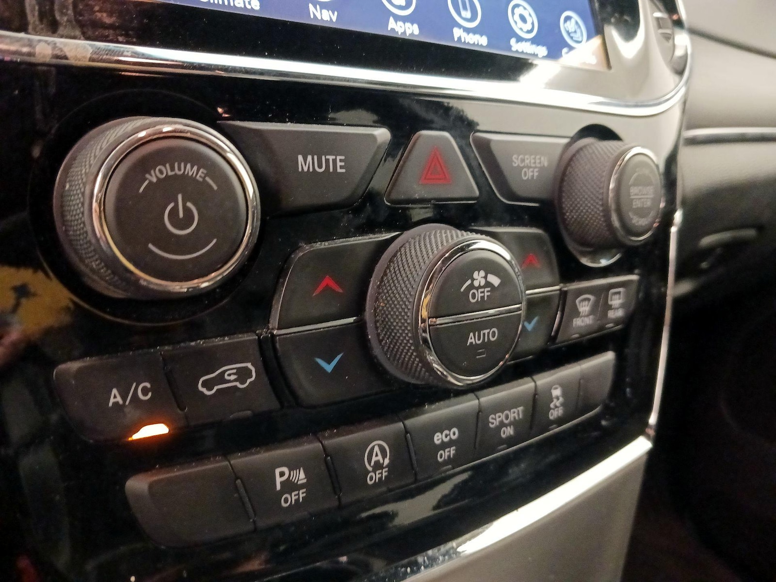 2020 Jeep Grand Cherokee Limited - Photo 18