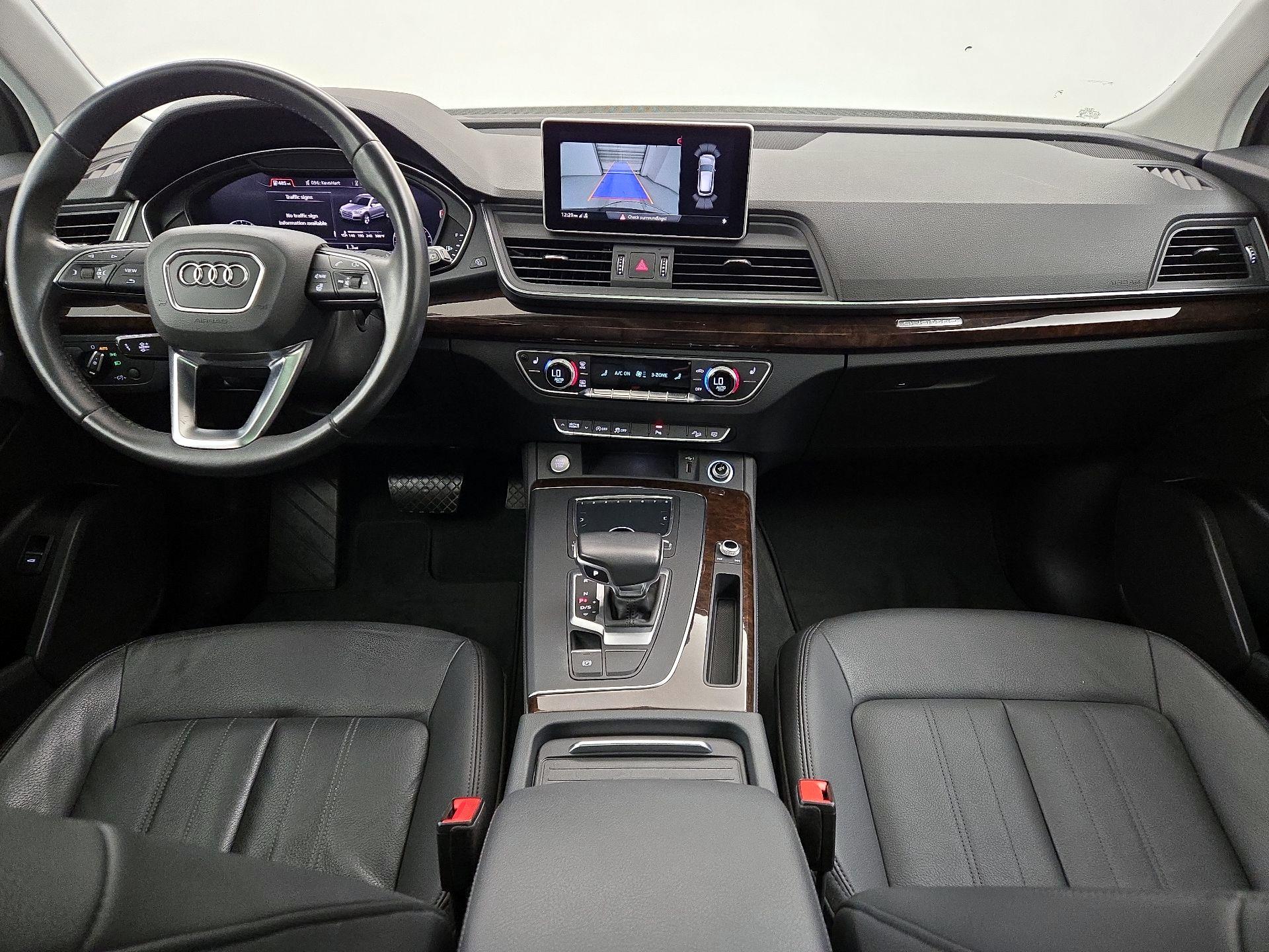 Thumbnail: 2019 Audi Q5 - 9