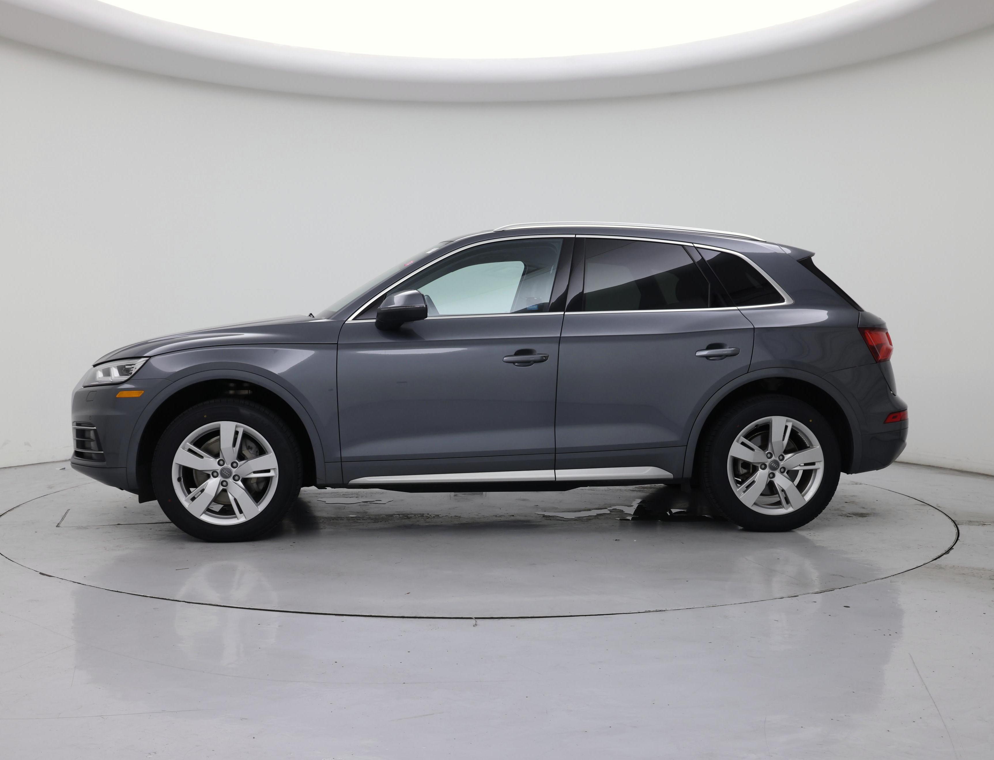 Thumbnail: 2019 Audi Q5 - 3