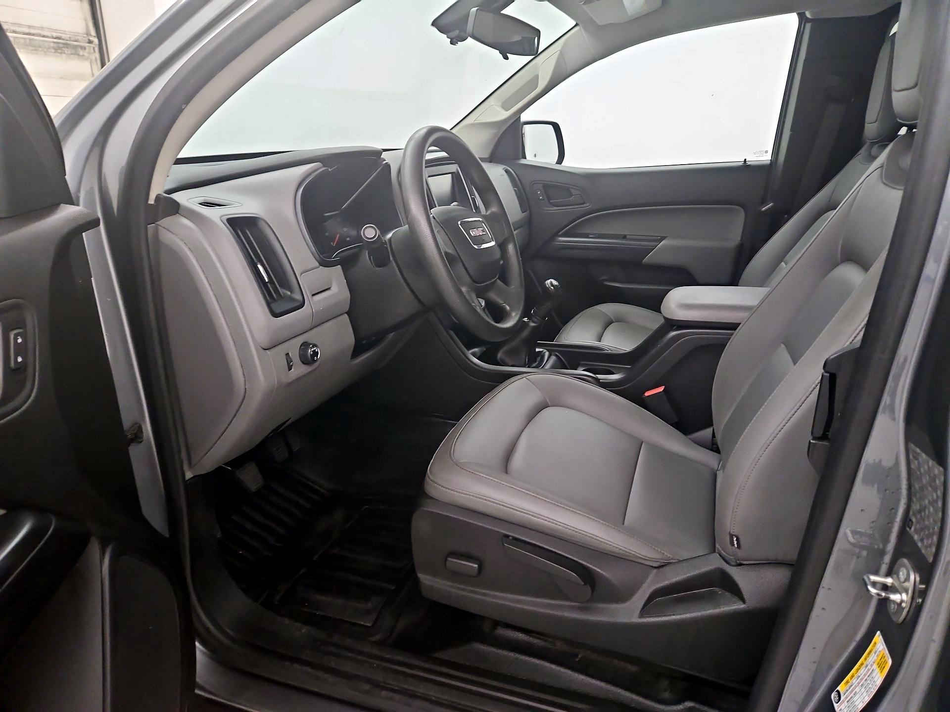 Thumbnail: 2018 GMC Canyon - 11