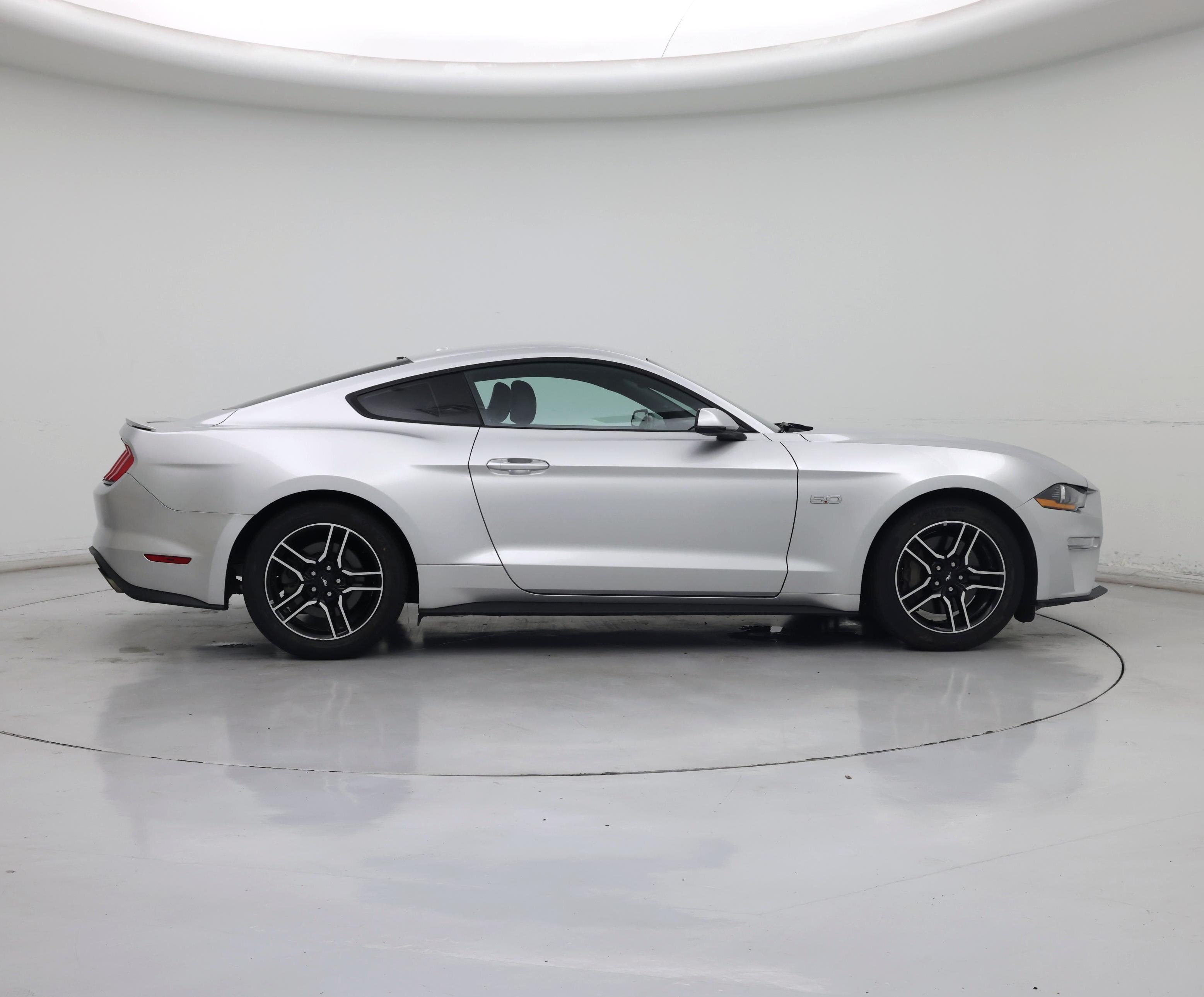 Thumbnail: 2019 Ford Mustang - 7