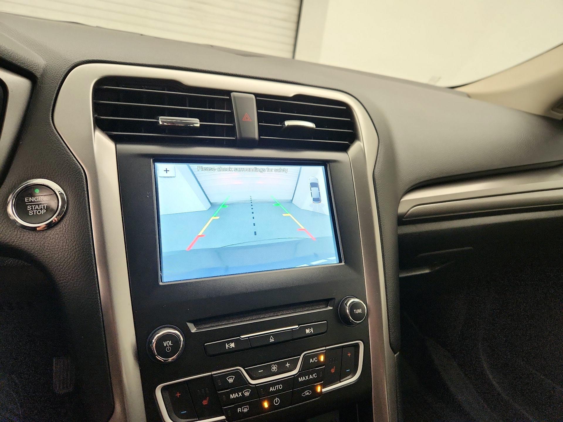Thumbnail: 2018 Ford Fusion - 14