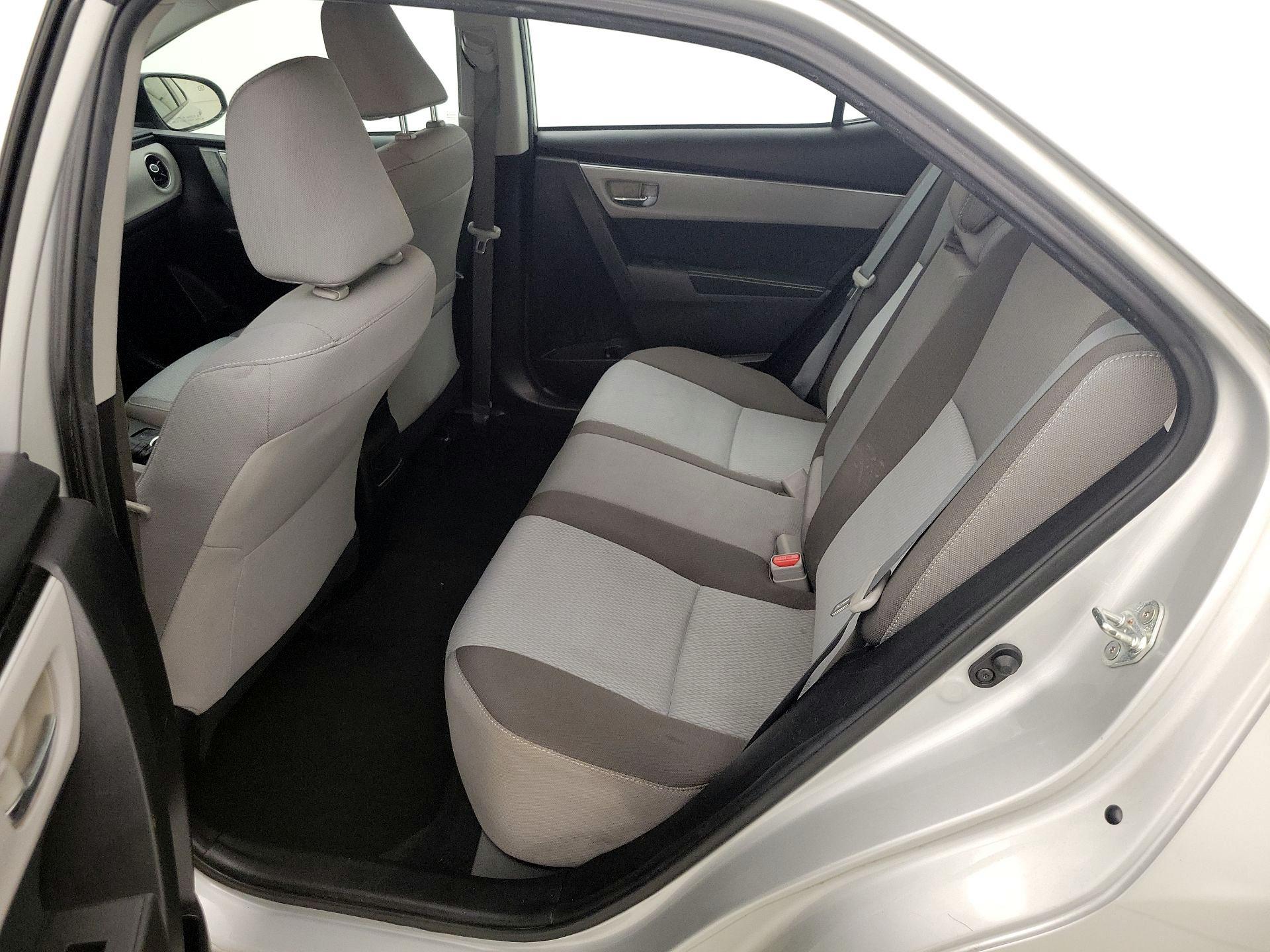 Thumbnail: 2018 Toyota Corolla - 19