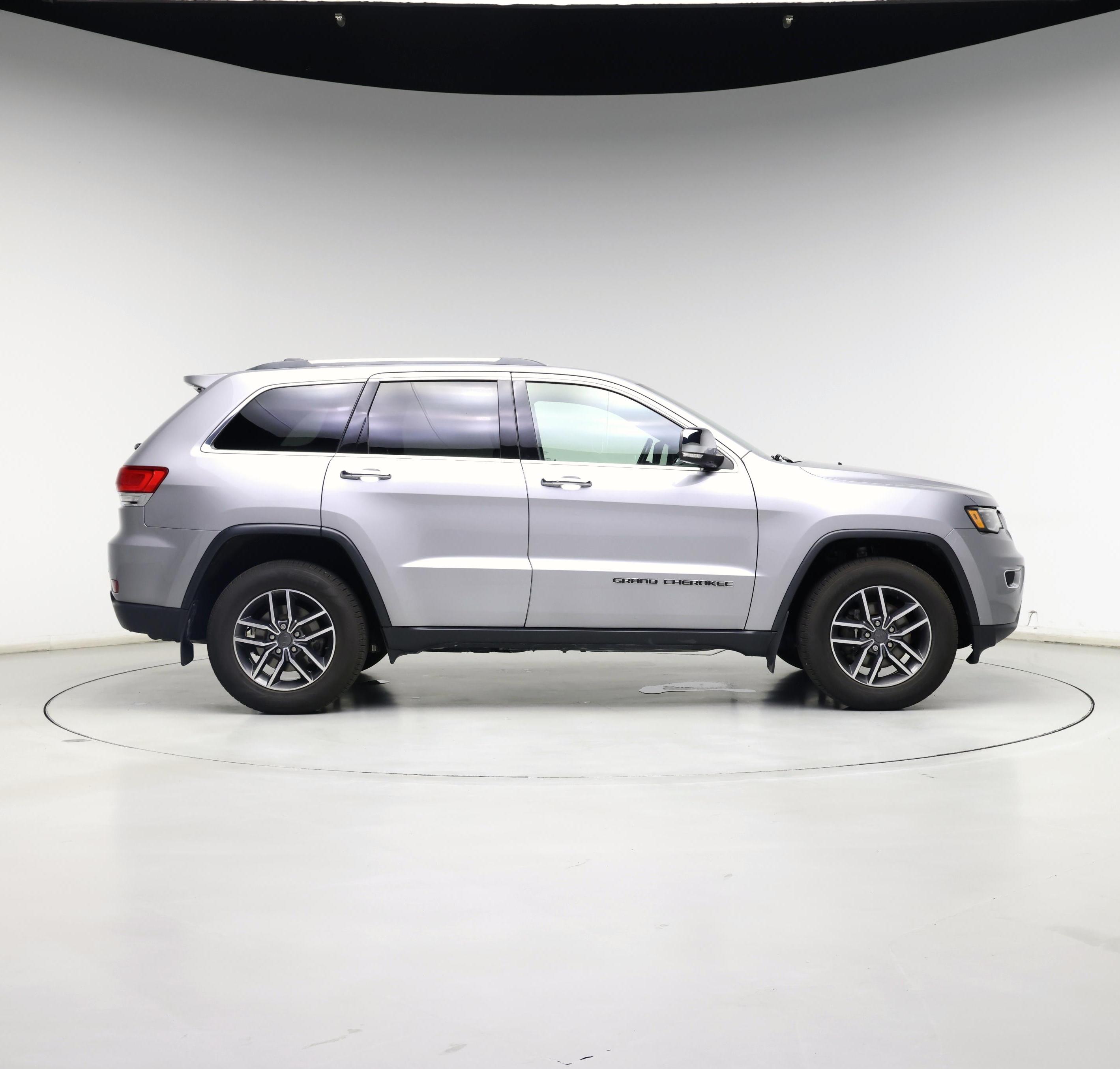 Thumbnail: 2019 Jeep Grand Cherokee - 7