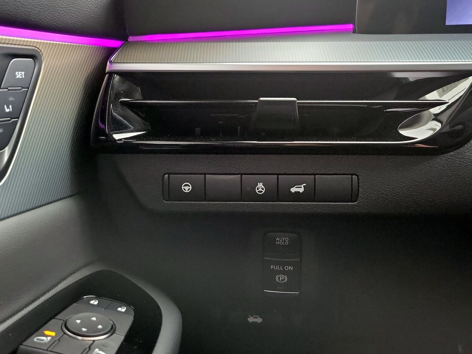2025 Nissan Murano SL - Photo 14