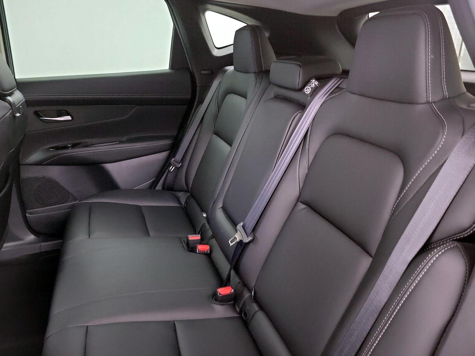 2025 Nissan Murano SL - Photo 22