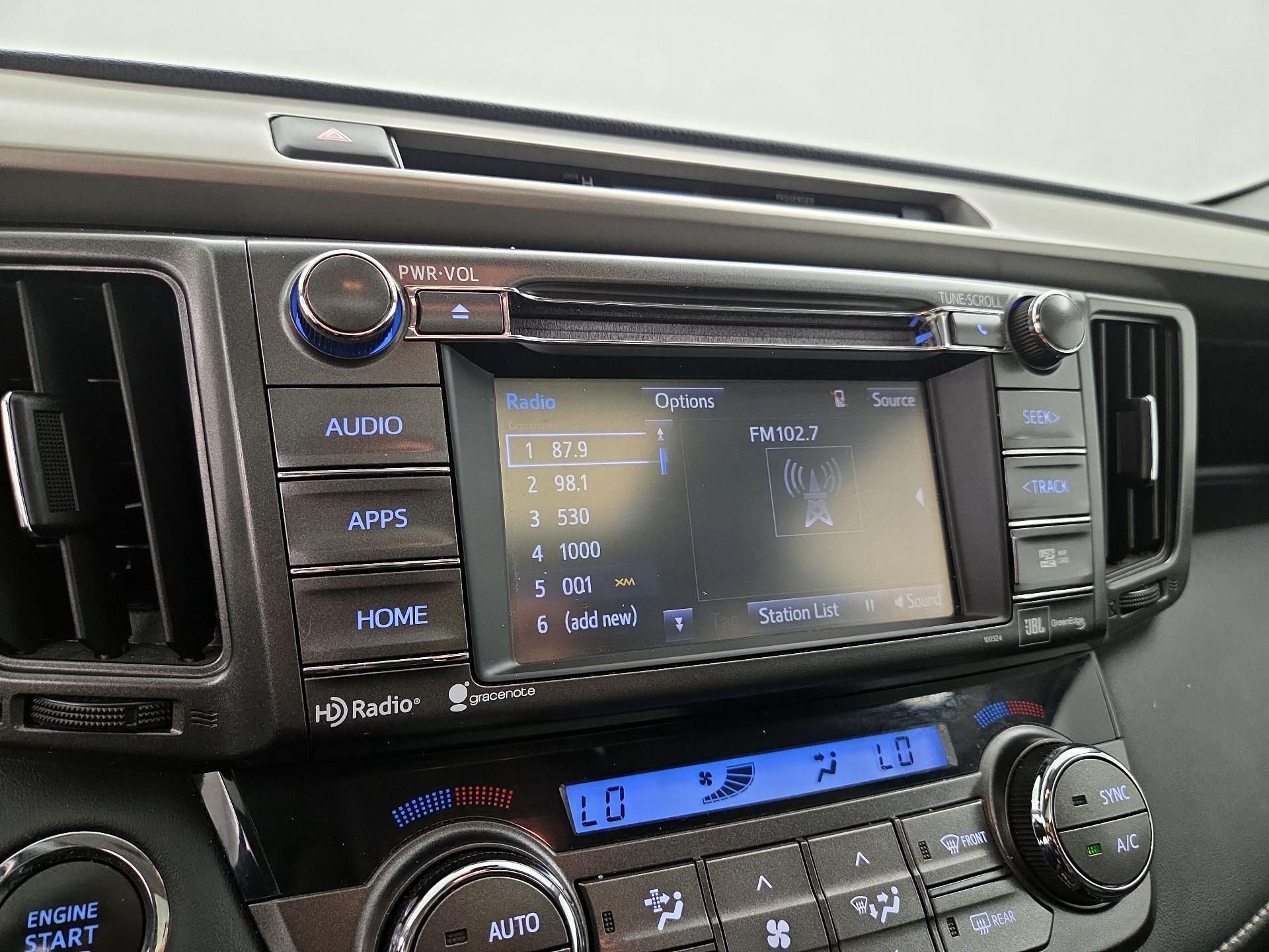 Thumbnail: 2015 Toyota RAV4 - 16
