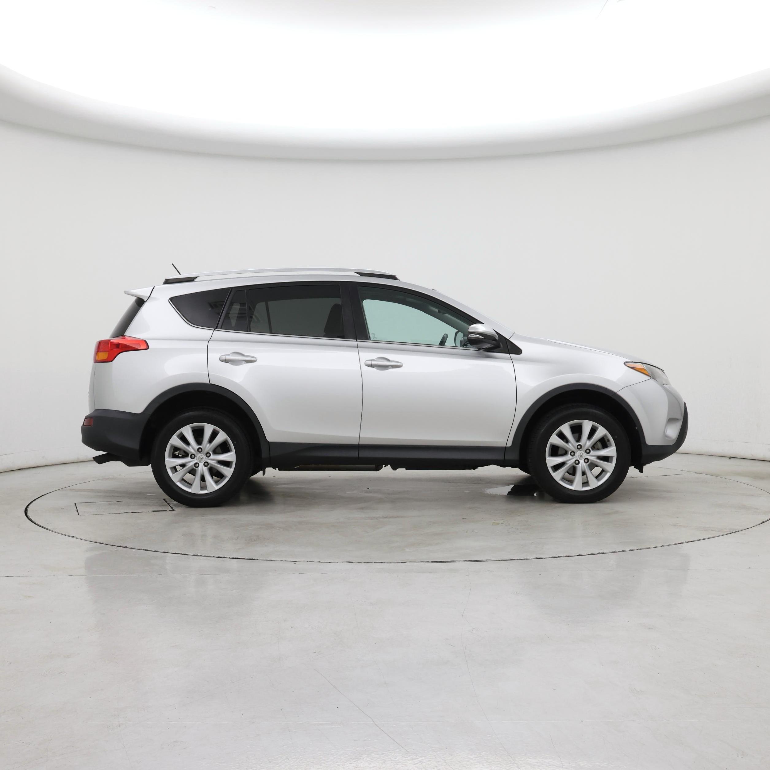 Thumbnail: 2015 Toyota RAV4 - 7