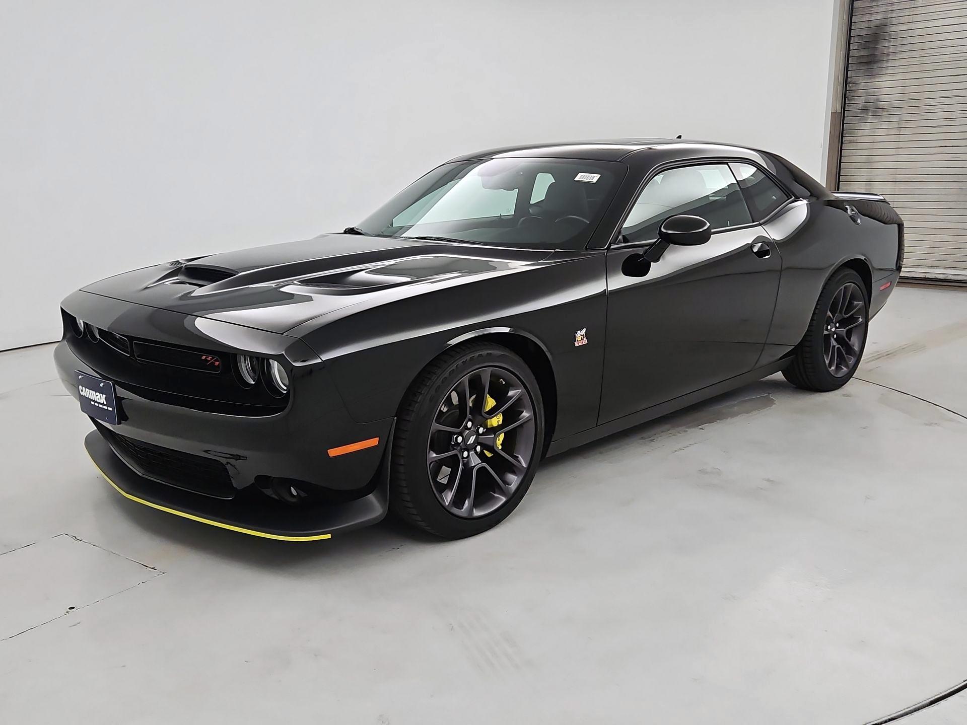 Thumbnail: 2020 Dodge Challenger - 3