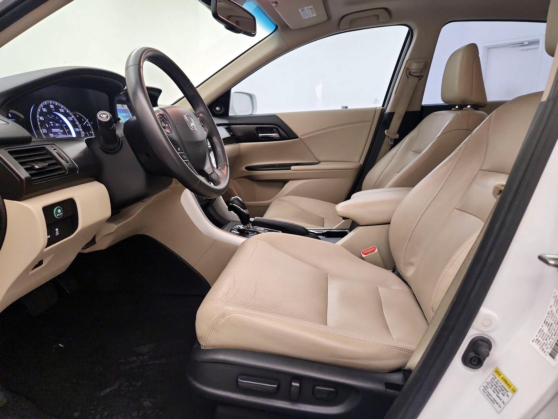 Thumbnail: 2015 Honda Accord - 11