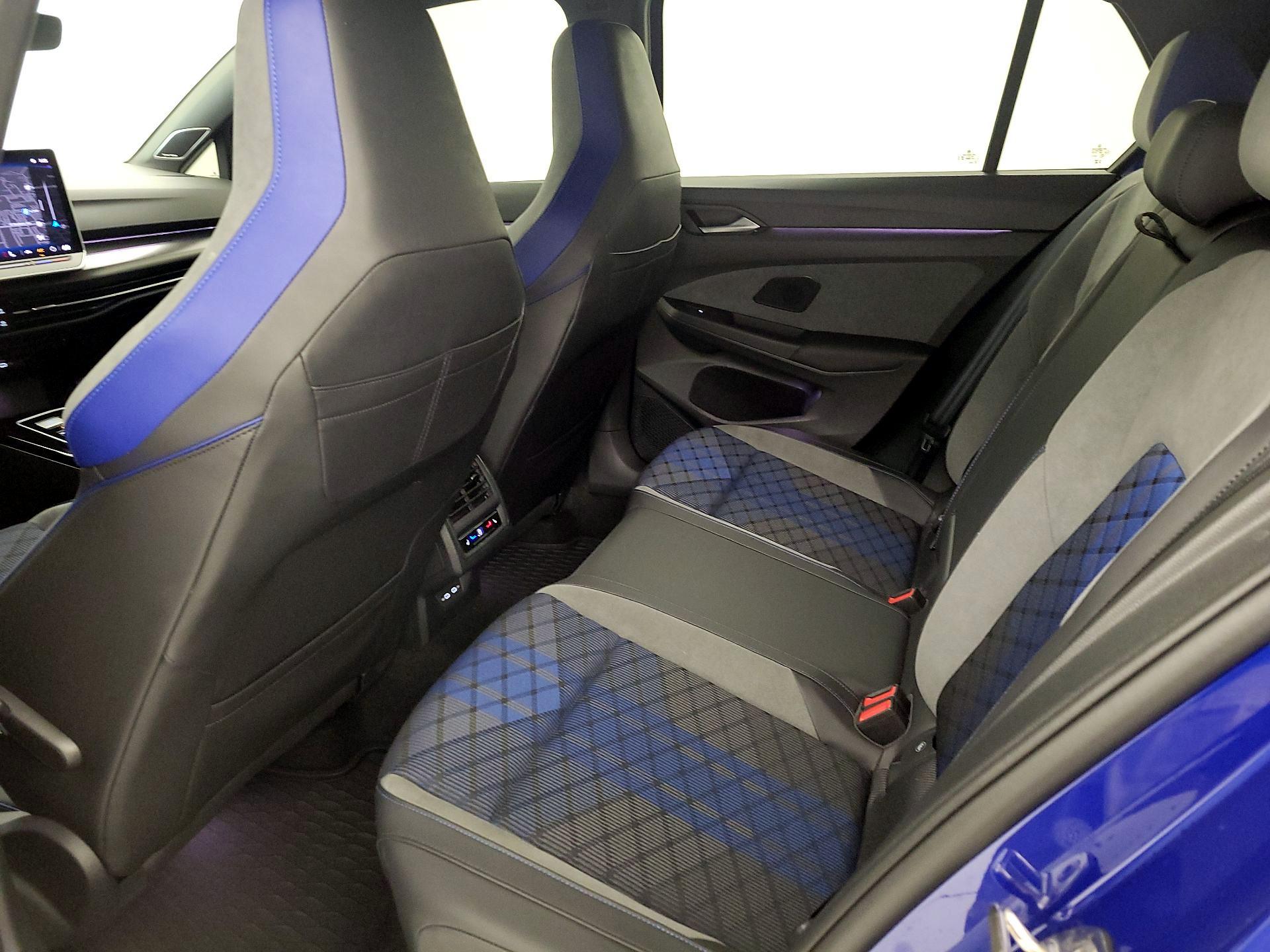 Thumbnail: 2025 Volkswagen Golf - 20