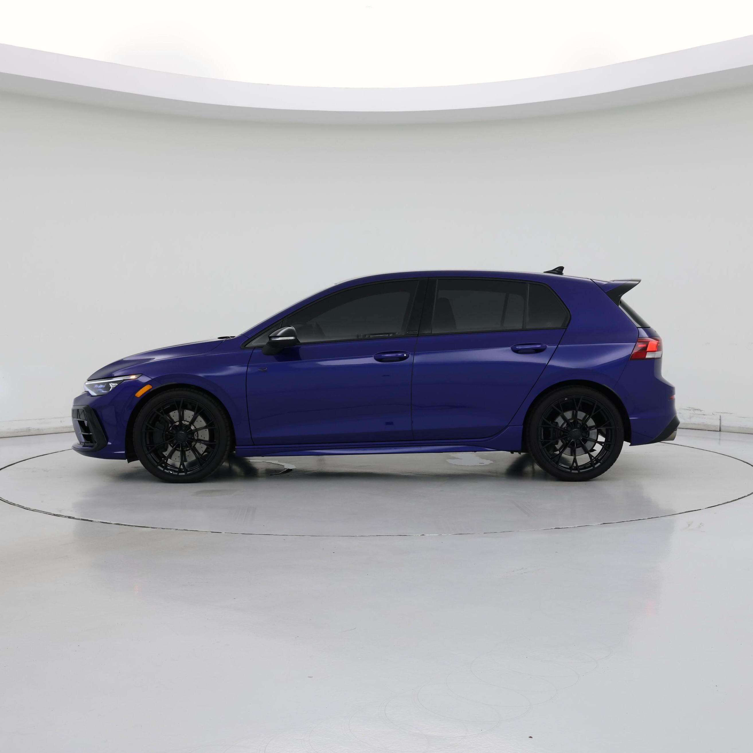 Thumbnail: 2025 Volkswagen Golf - 3