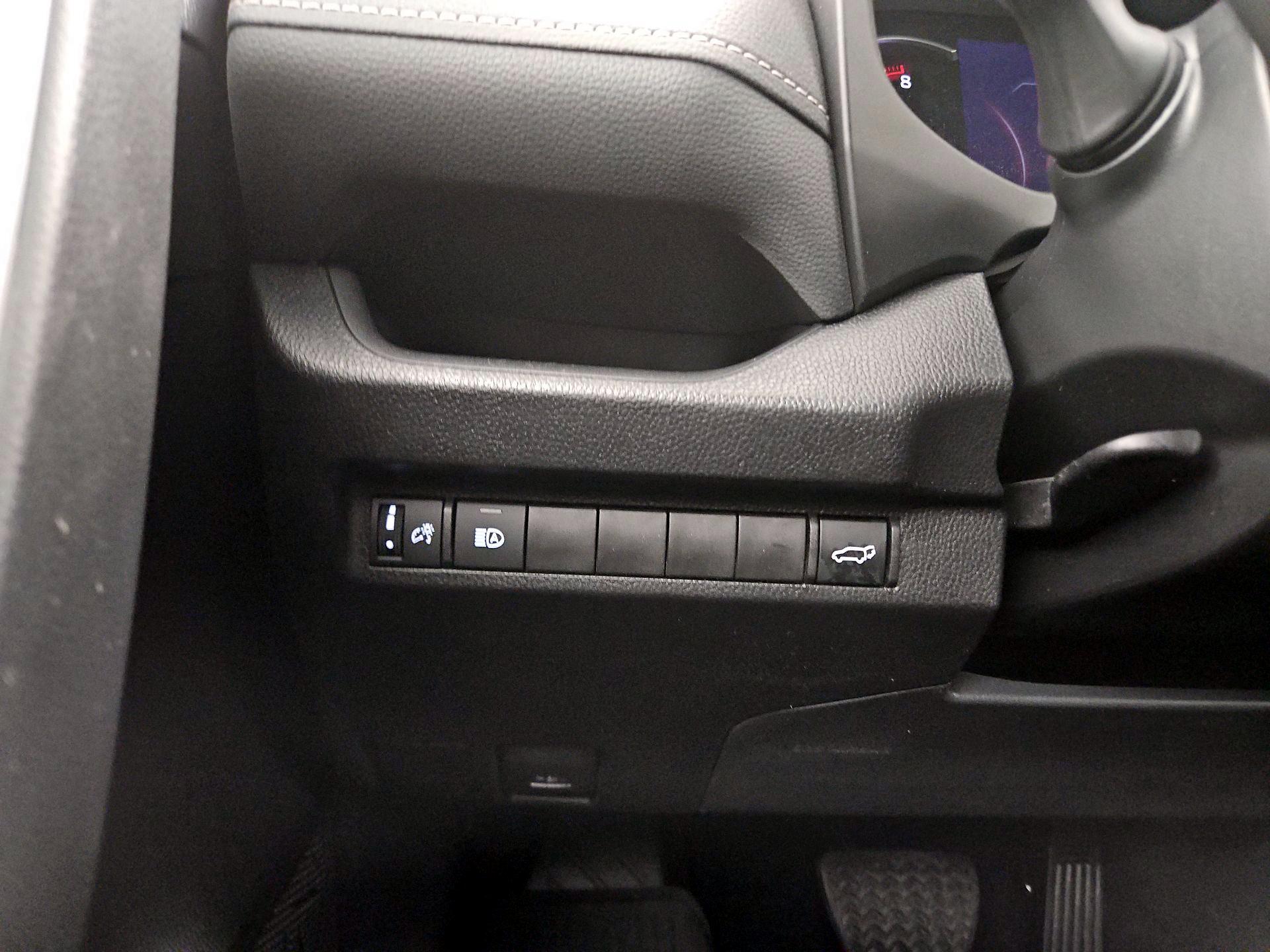 Thumbnail: 2024 Toyota RAV4 - 13