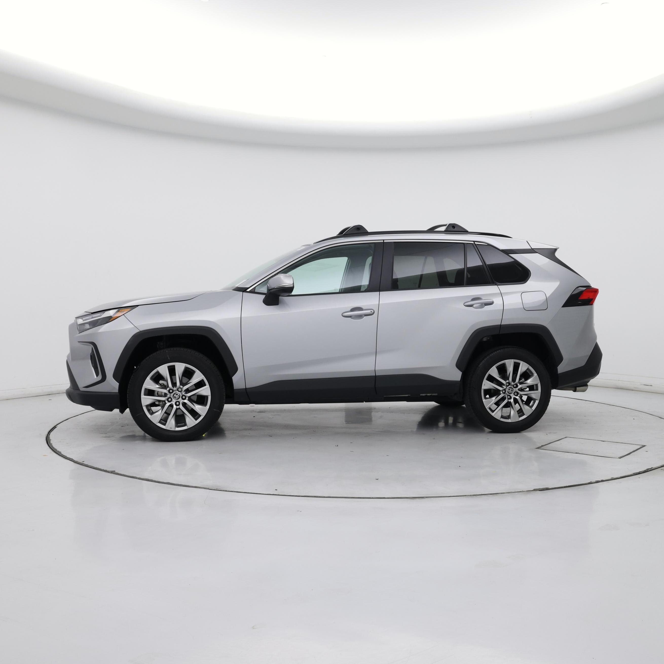 Thumbnail: 2024 Toyota RAV4 - 3