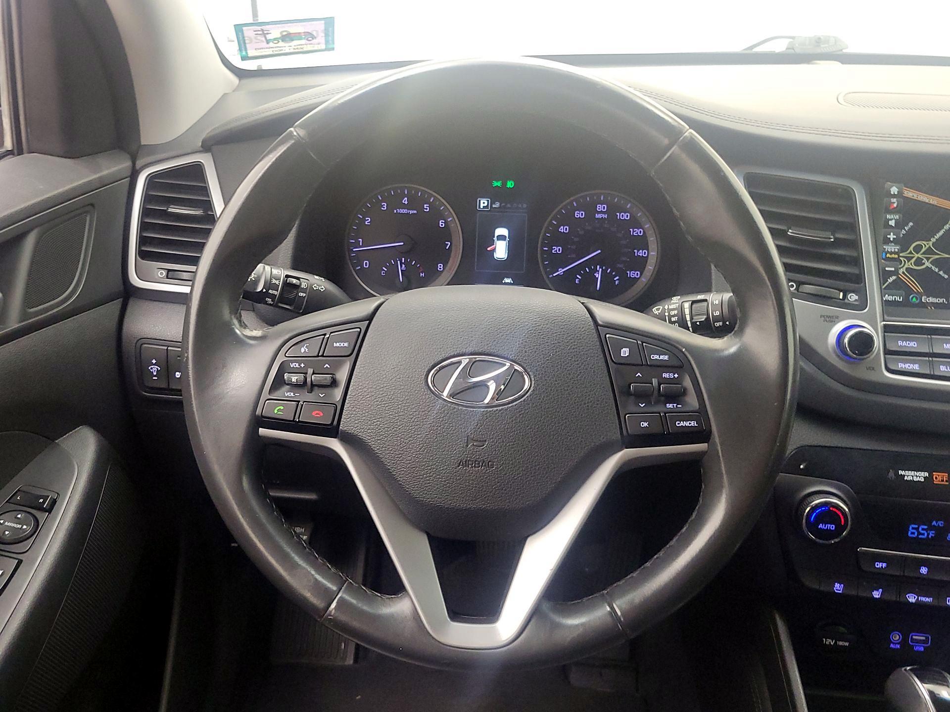 Thumbnail: 2017 Hyundai Tucson - 10