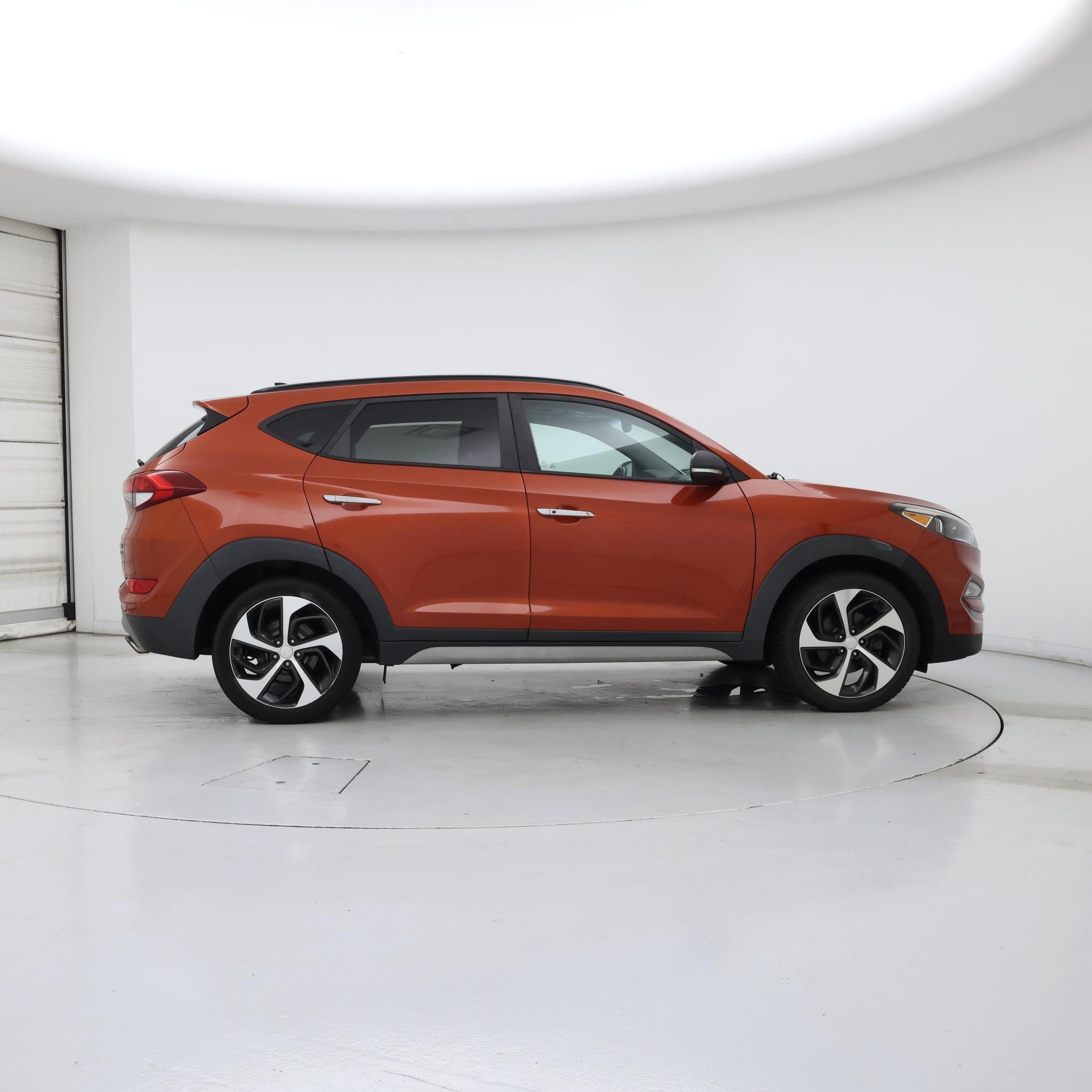 Thumbnail: 2017 Hyundai Tucson - 7