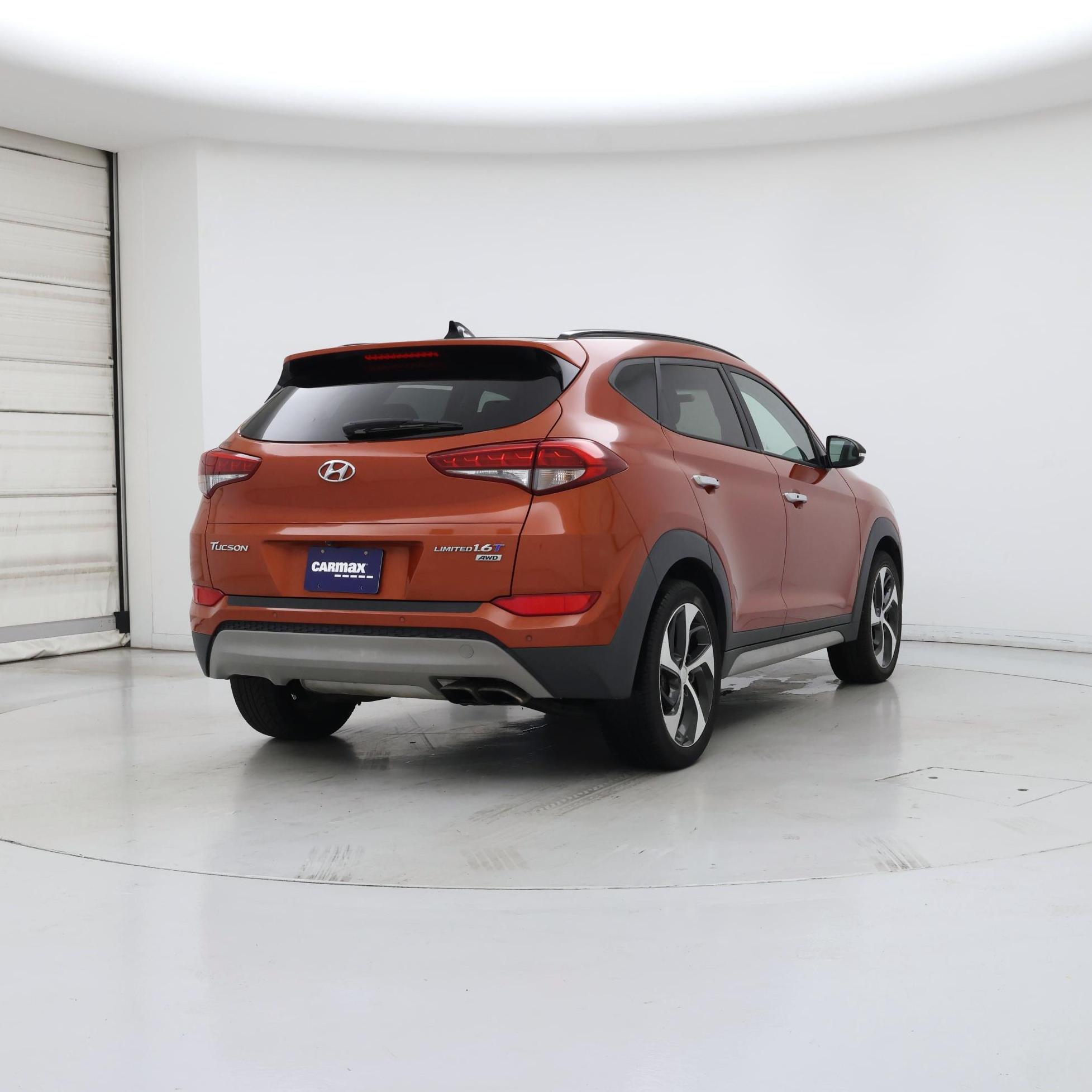 Thumbnail: 2017 Hyundai Tucson - 8