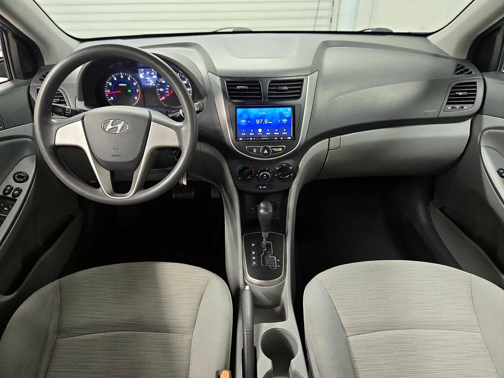 Thumbnail: 2017 Hyundai Accent - 9