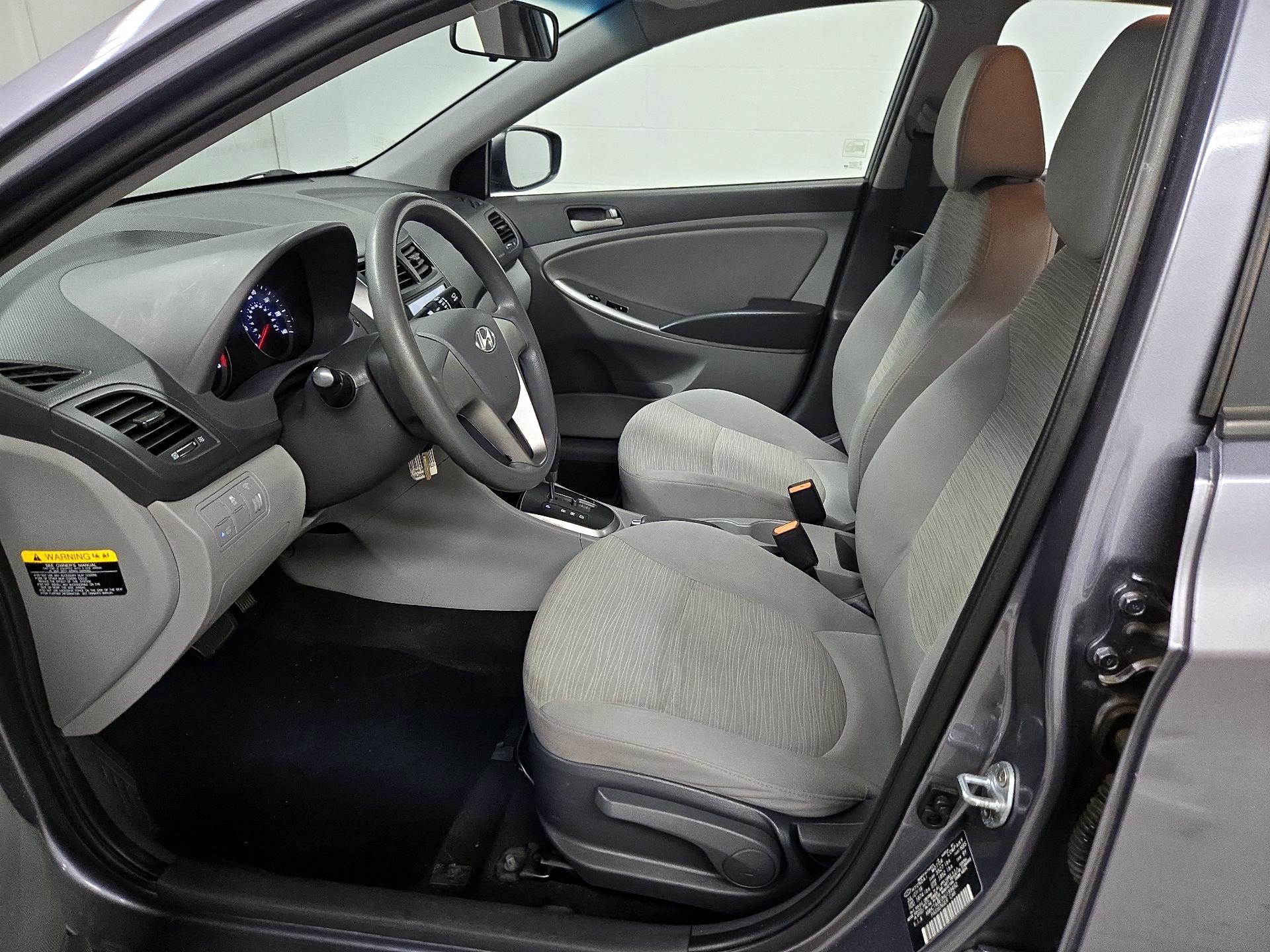 Thumbnail: 2017 Hyundai Accent - 11