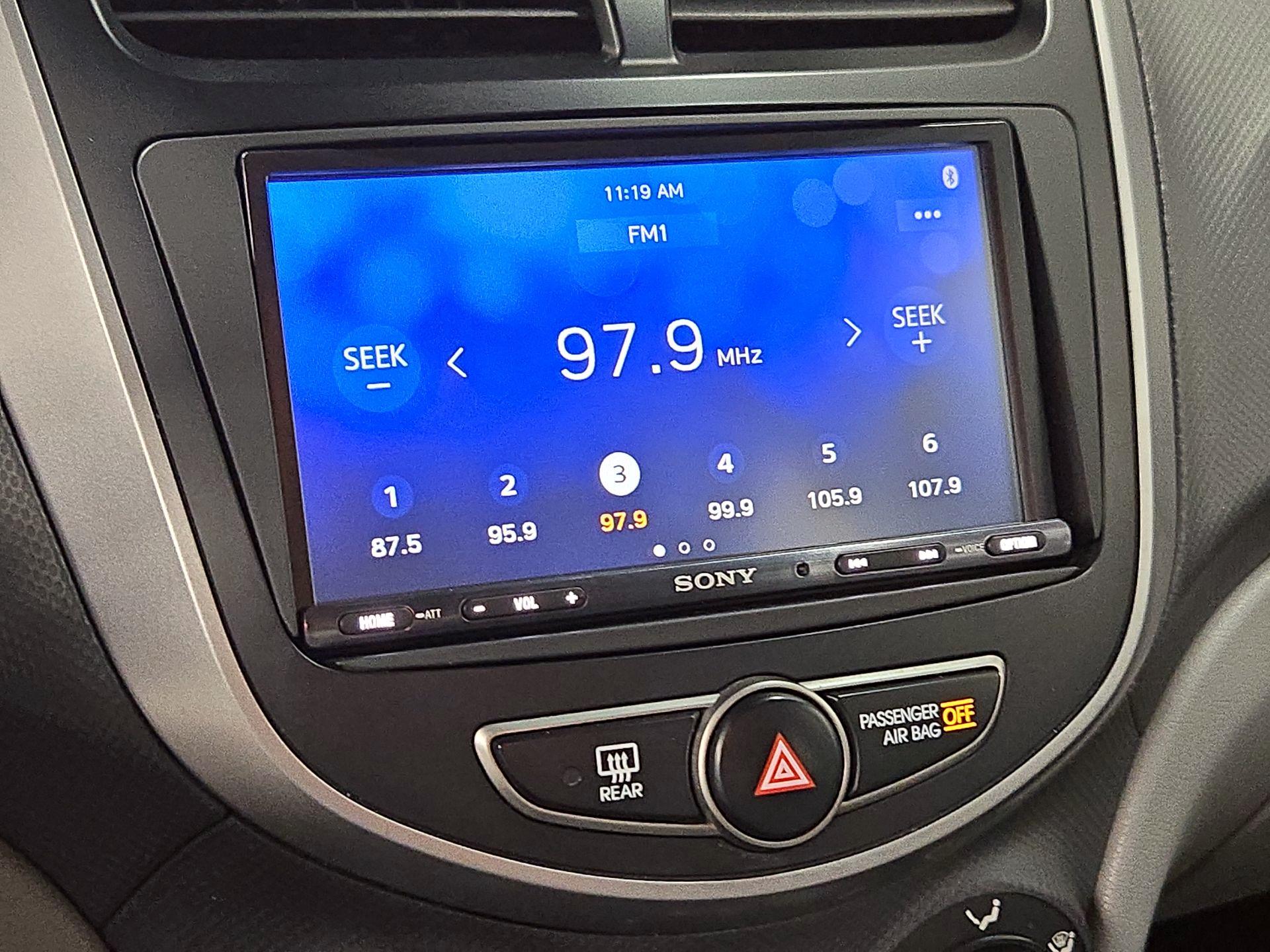 Thumbnail: 2017 Hyundai Accent - 14