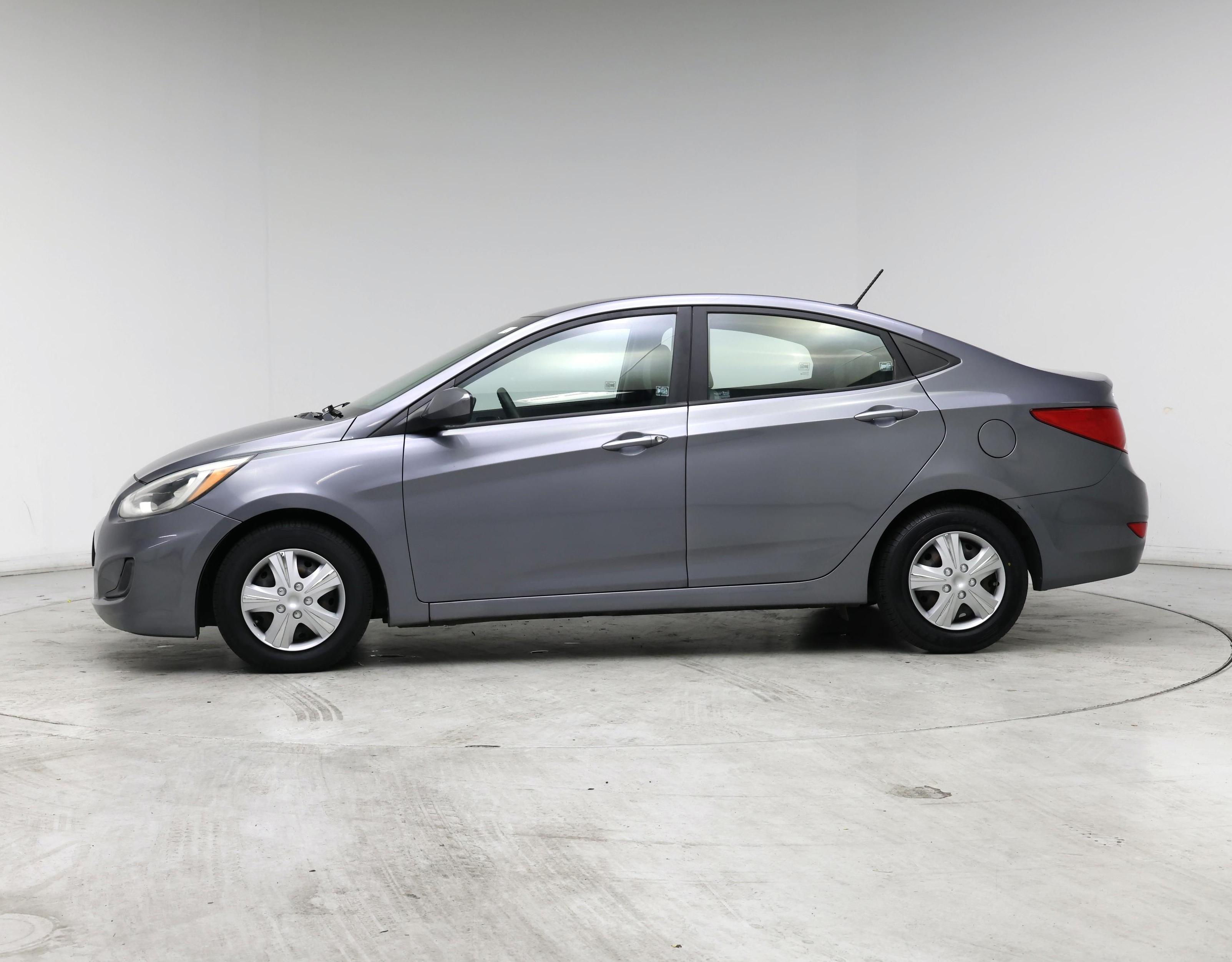 Thumbnail: 2017 Hyundai Accent - 3