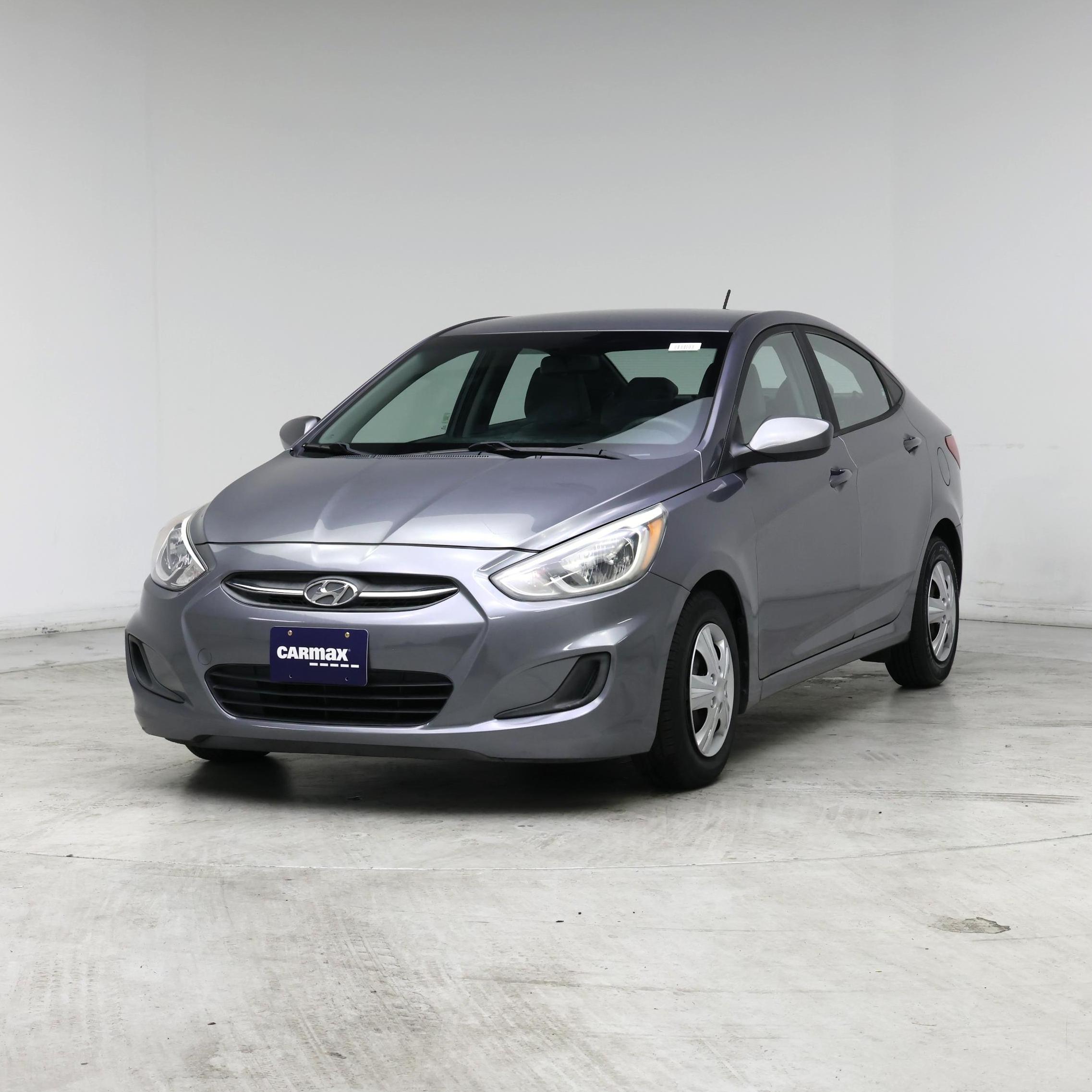 Thumbnail: 2017 Hyundai Accent - 4