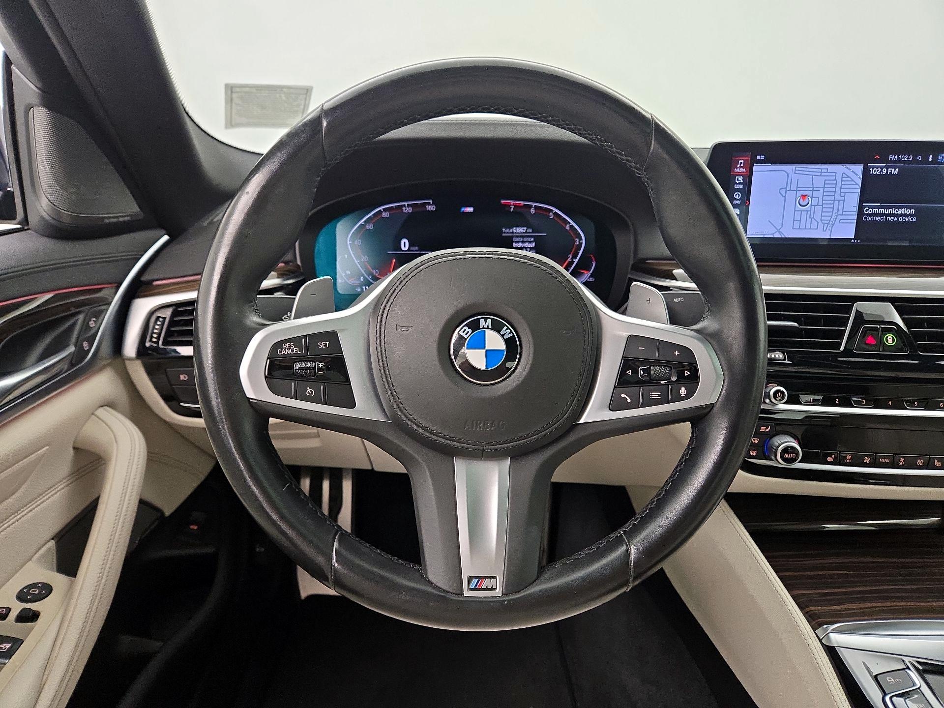 Thumbnail: 2020 BMW 5 Series - 10