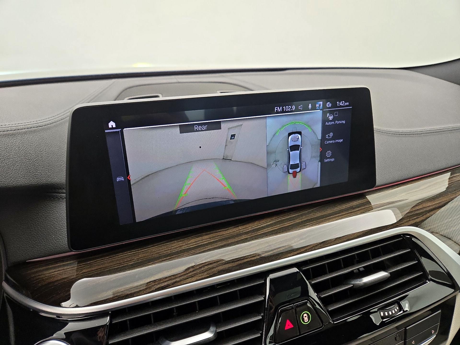 Thumbnail: 2020 BMW 5 Series - 15