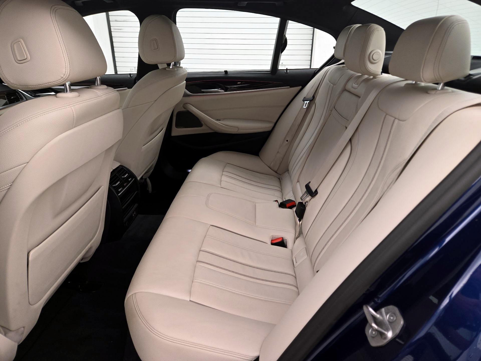 Thumbnail: 2020 BMW 5 Series - 20