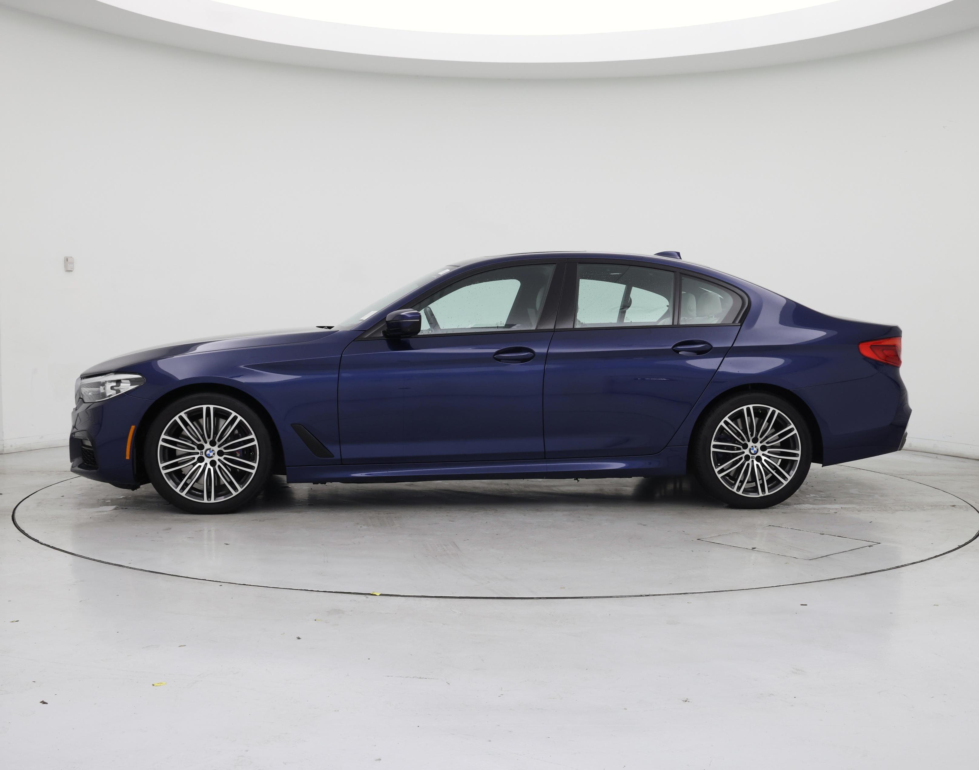 Thumbnail: 2020 BMW 5 Series - 3