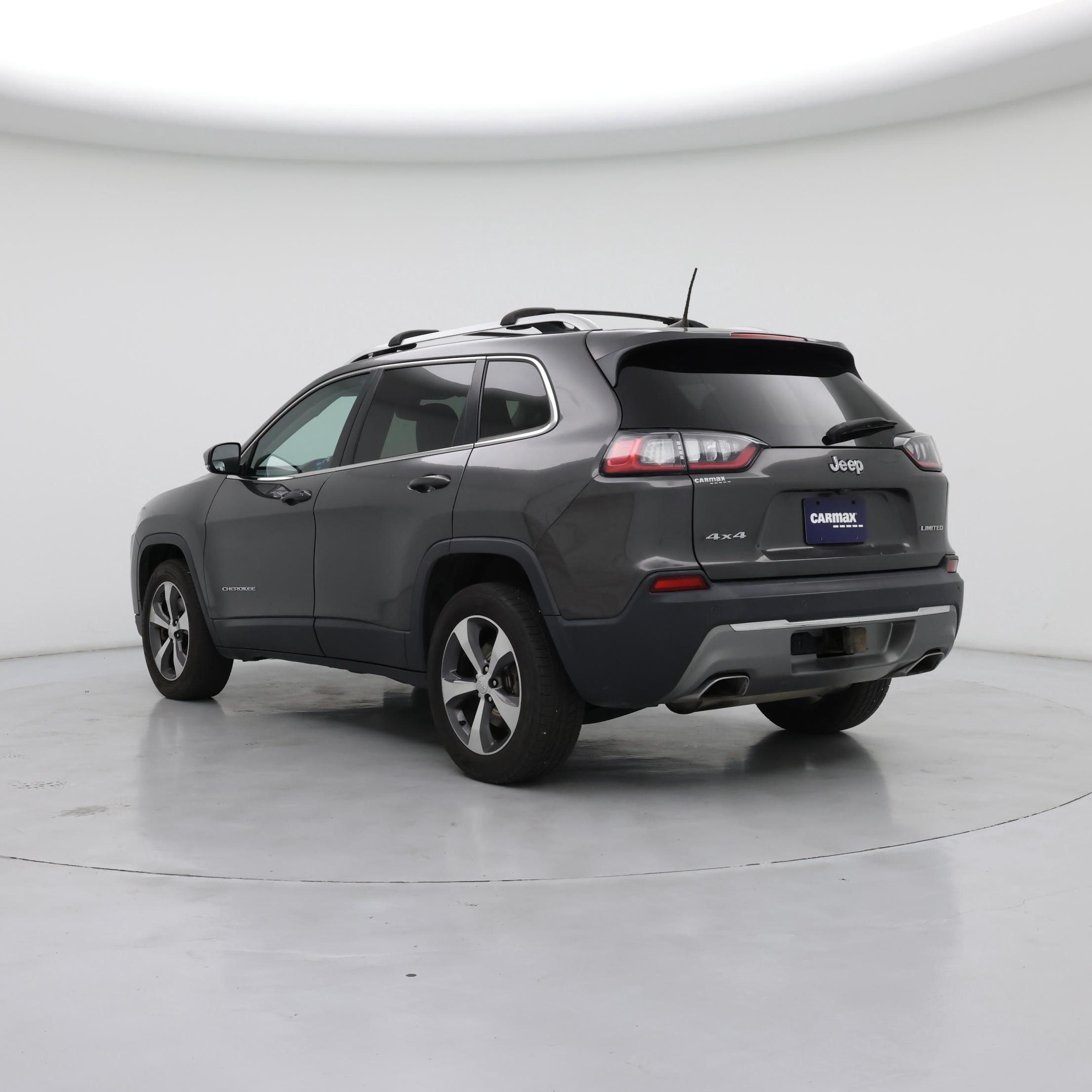 Thumbnail: 2019 Jeep Cherokee - 2