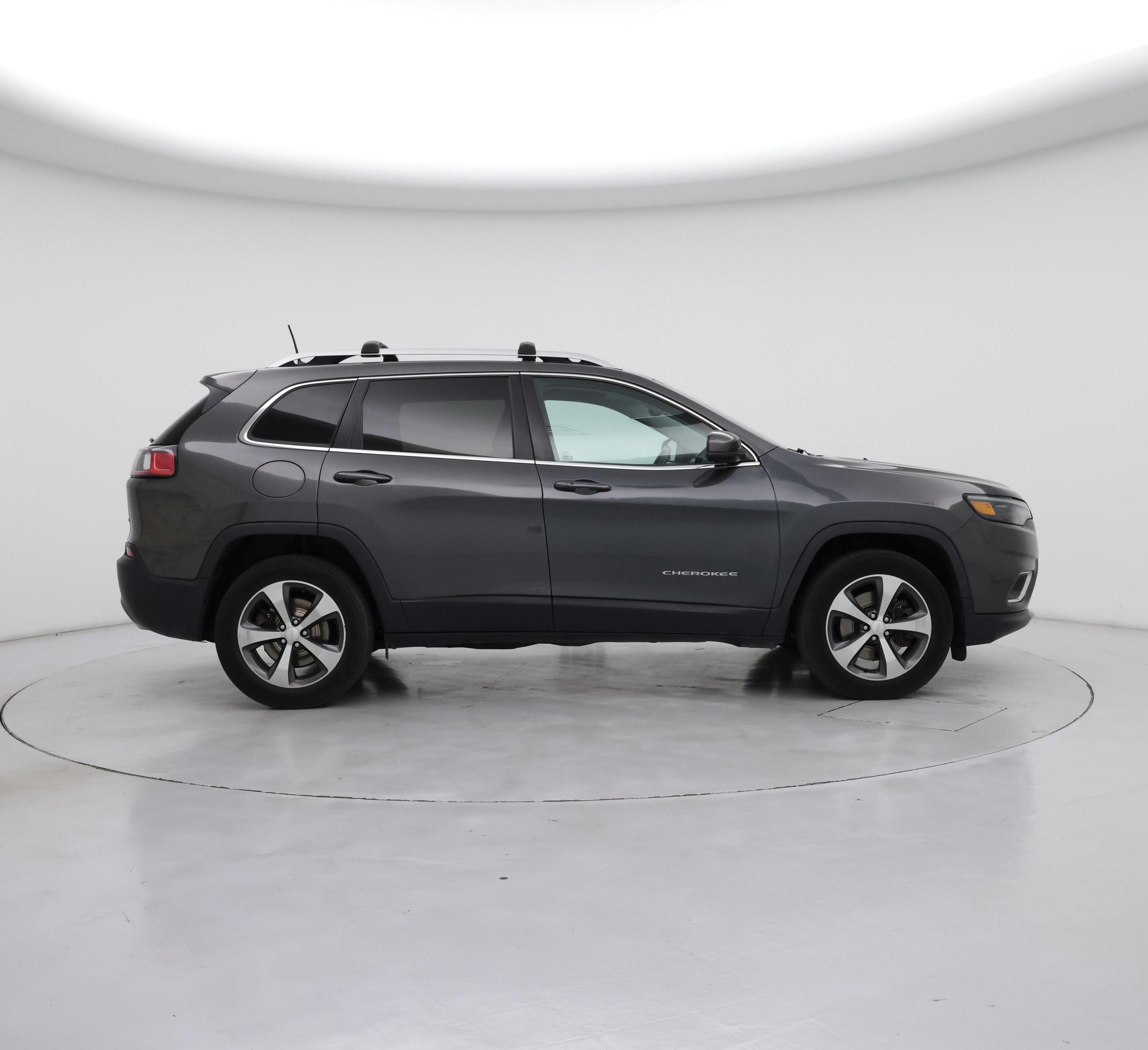Thumbnail: 2019 Jeep Cherokee - 7
