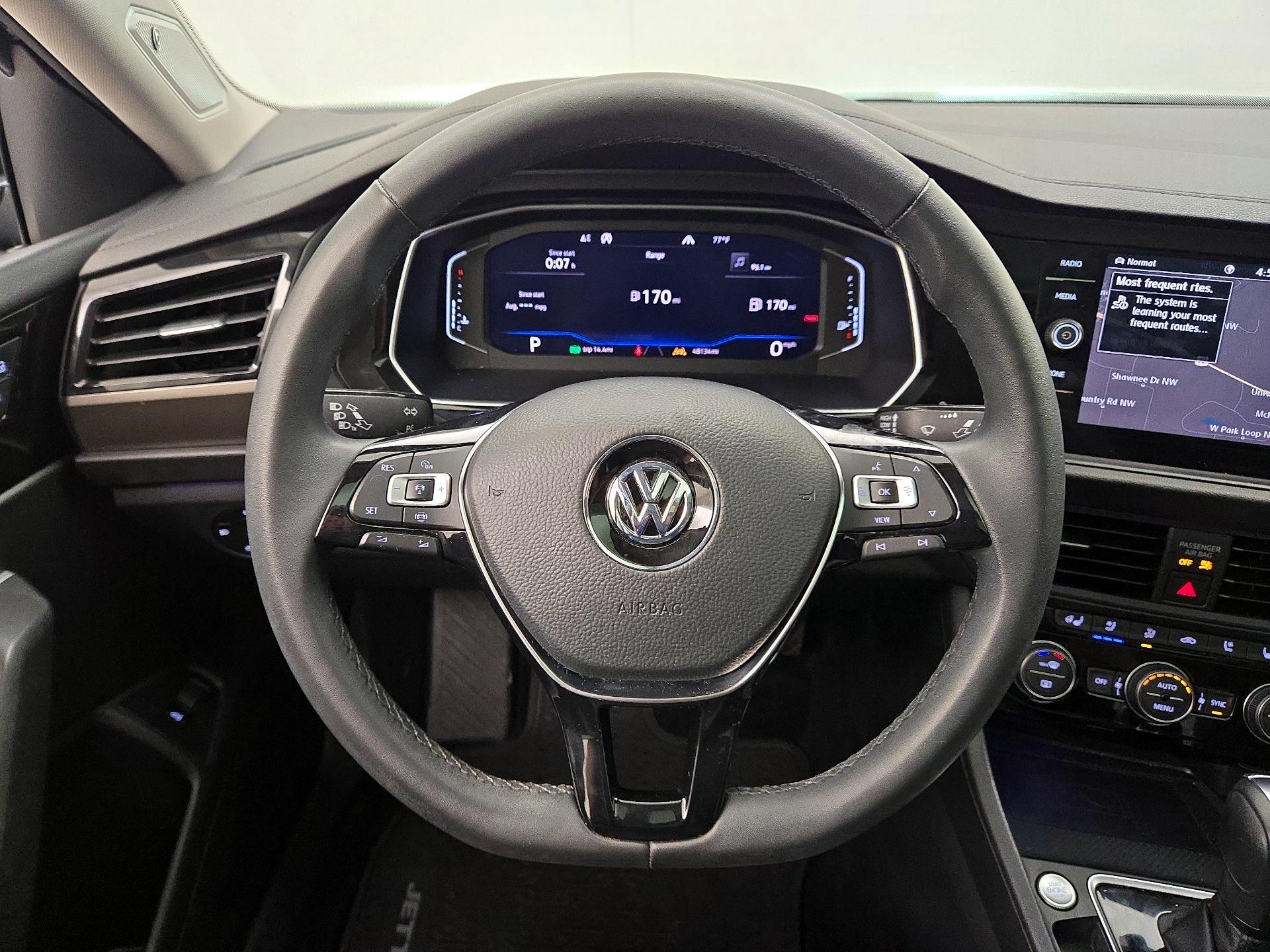 Thumbnail: 2020 Volkswagen Jetta - 10