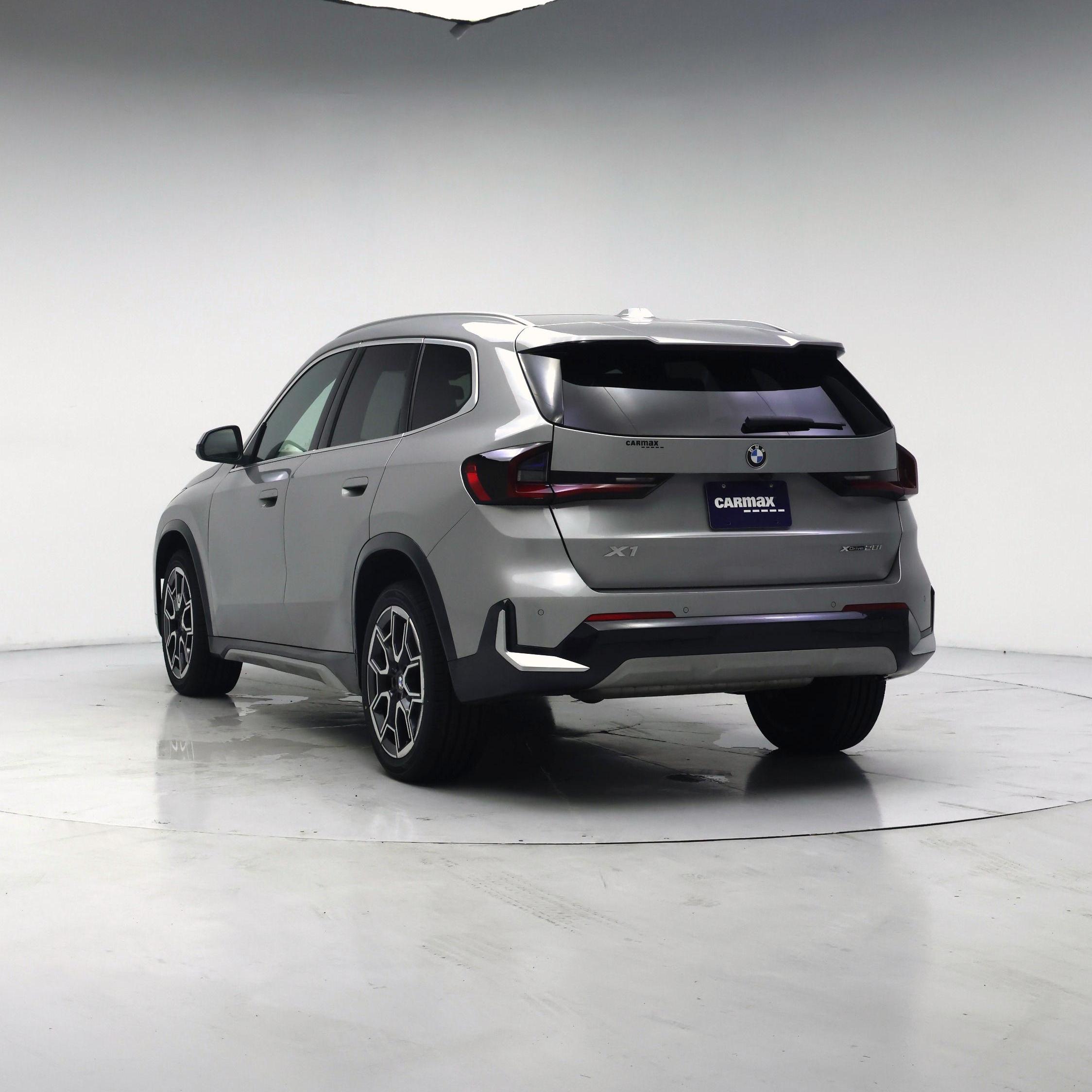 Thumbnail: 2025 BMW X1 - 2