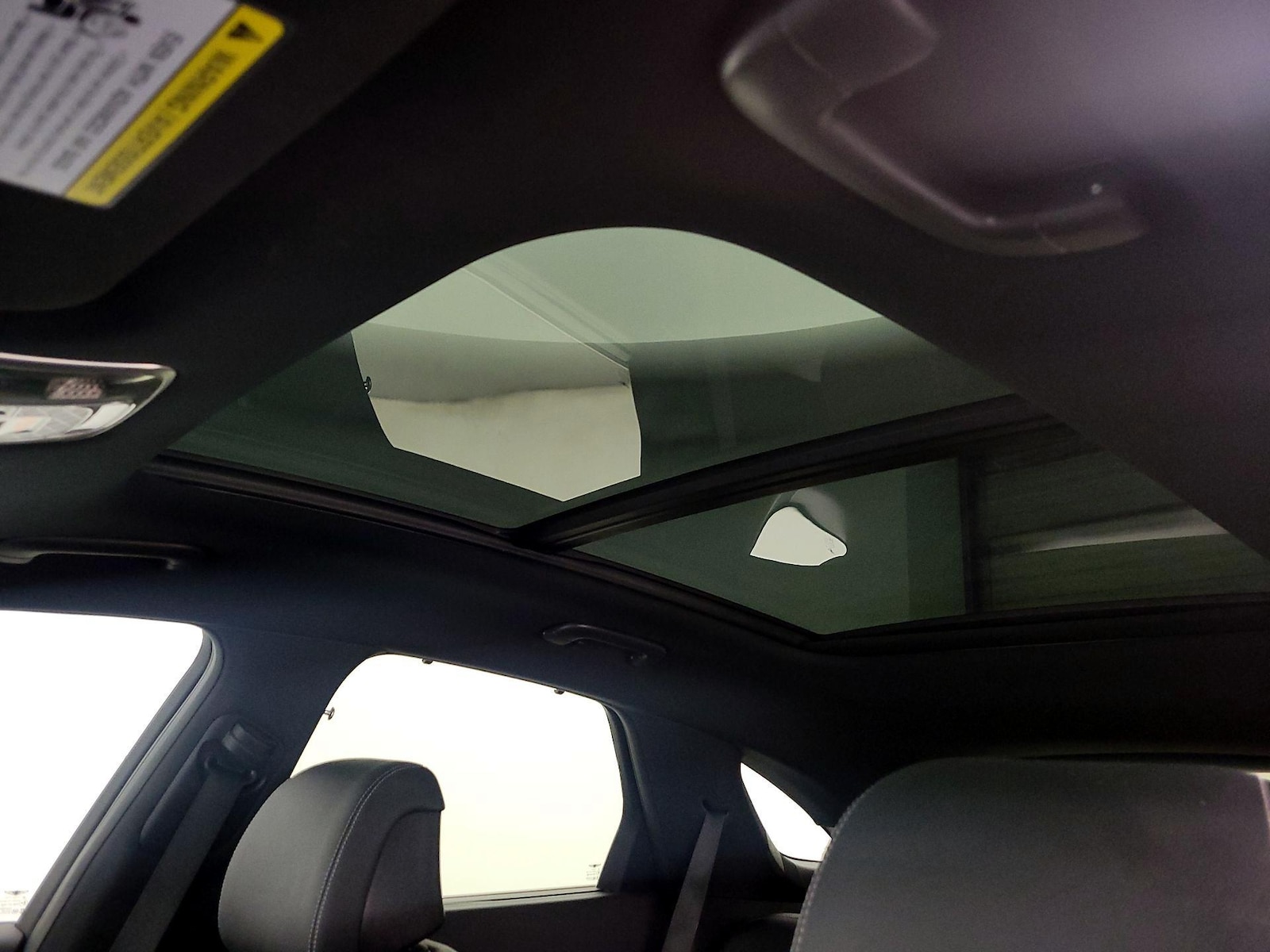 2025 GENESIS GV70 Standard - Photo 21