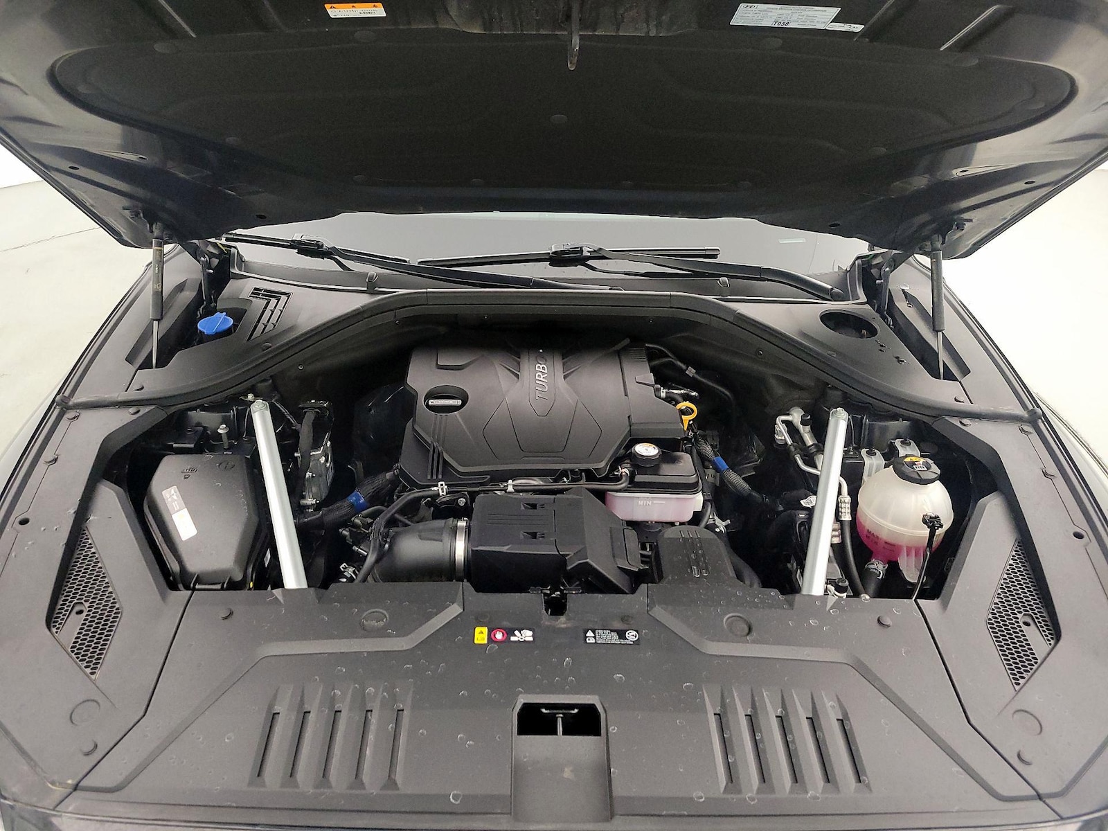 2025 GENESIS GV70 Standard - Photo 24