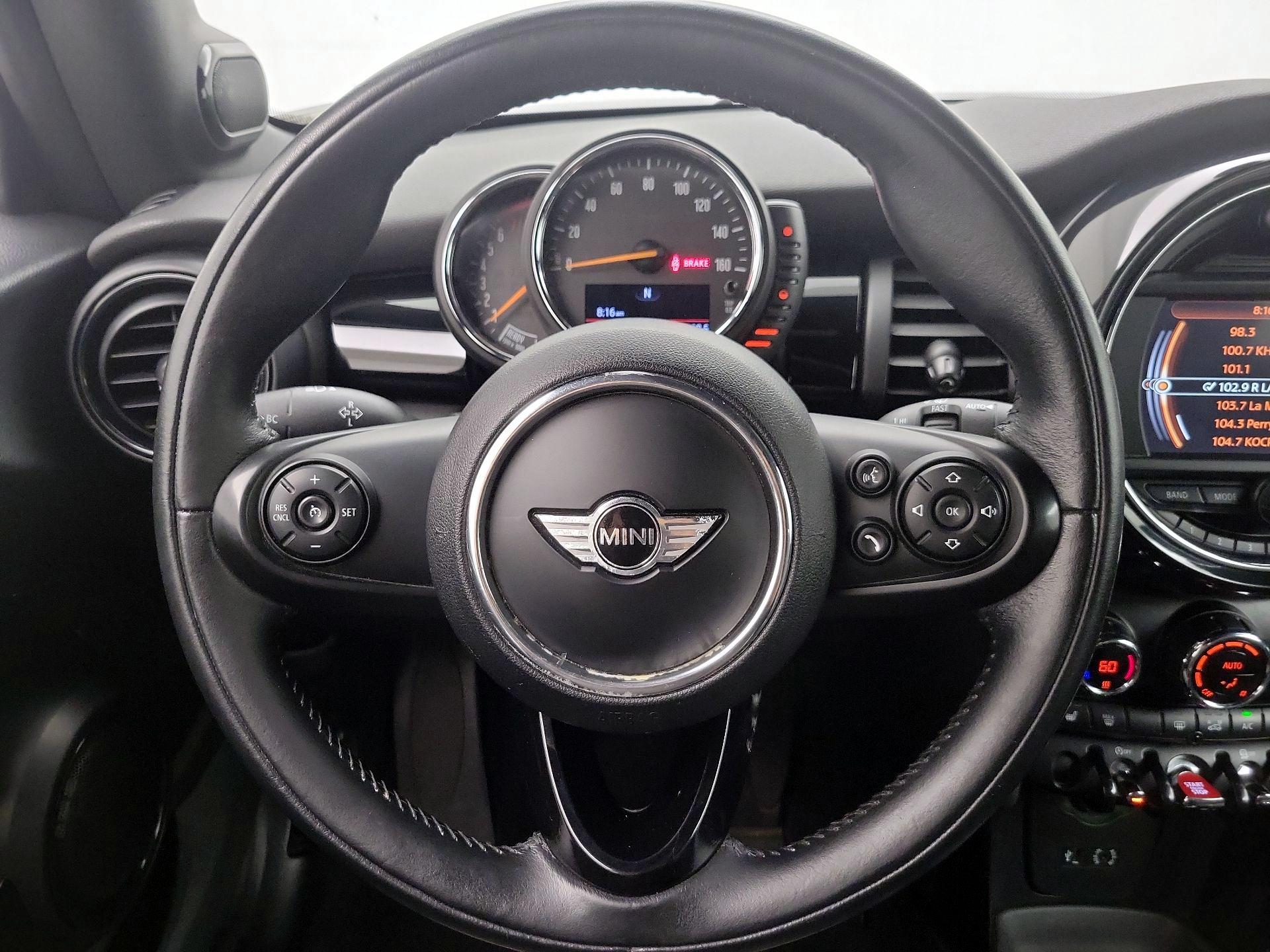 Thumbnail: 2016 MINI Cooper - 10