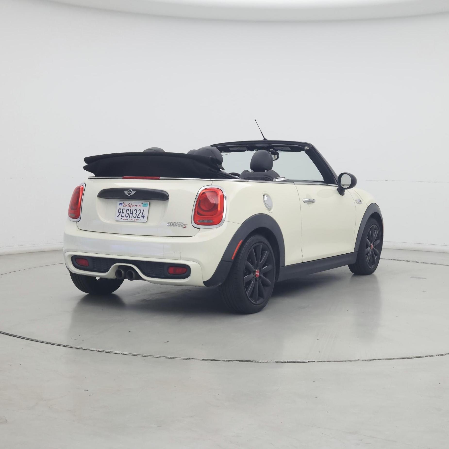 Thumbnail: 2016 MINI Cooper - 8