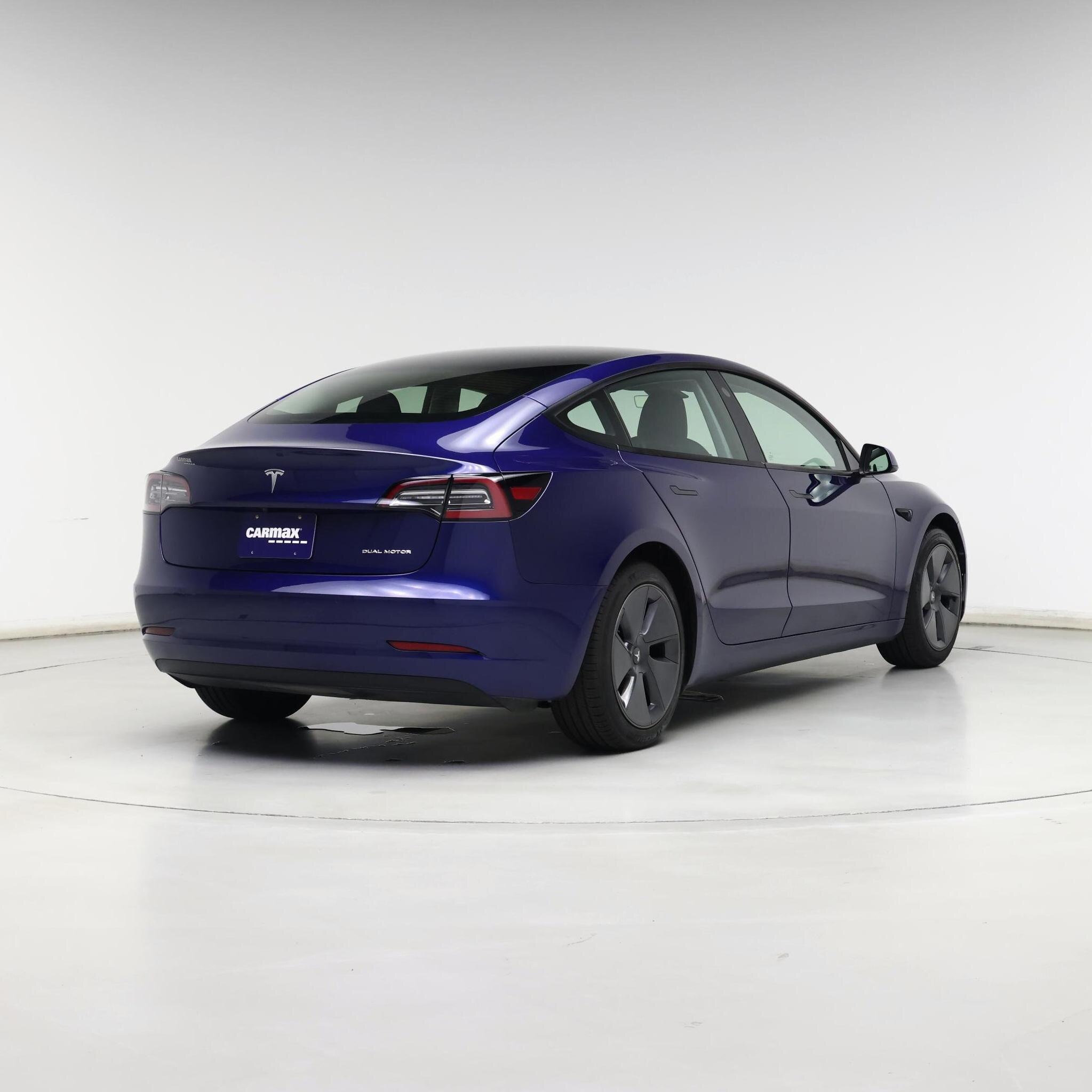 Thumbnail: 2022 Tesla Model 3 - 8