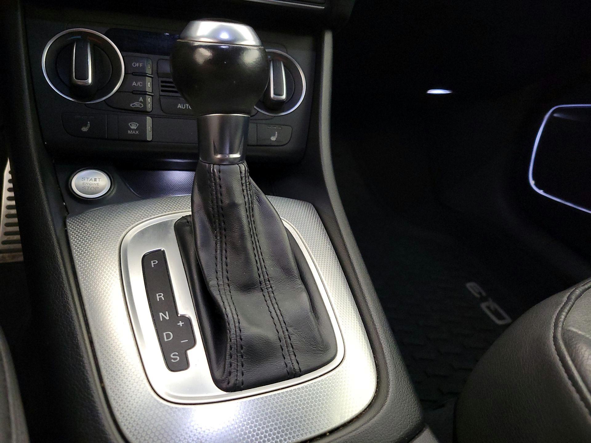 Thumbnail: 2016 Audi Q3 - 17