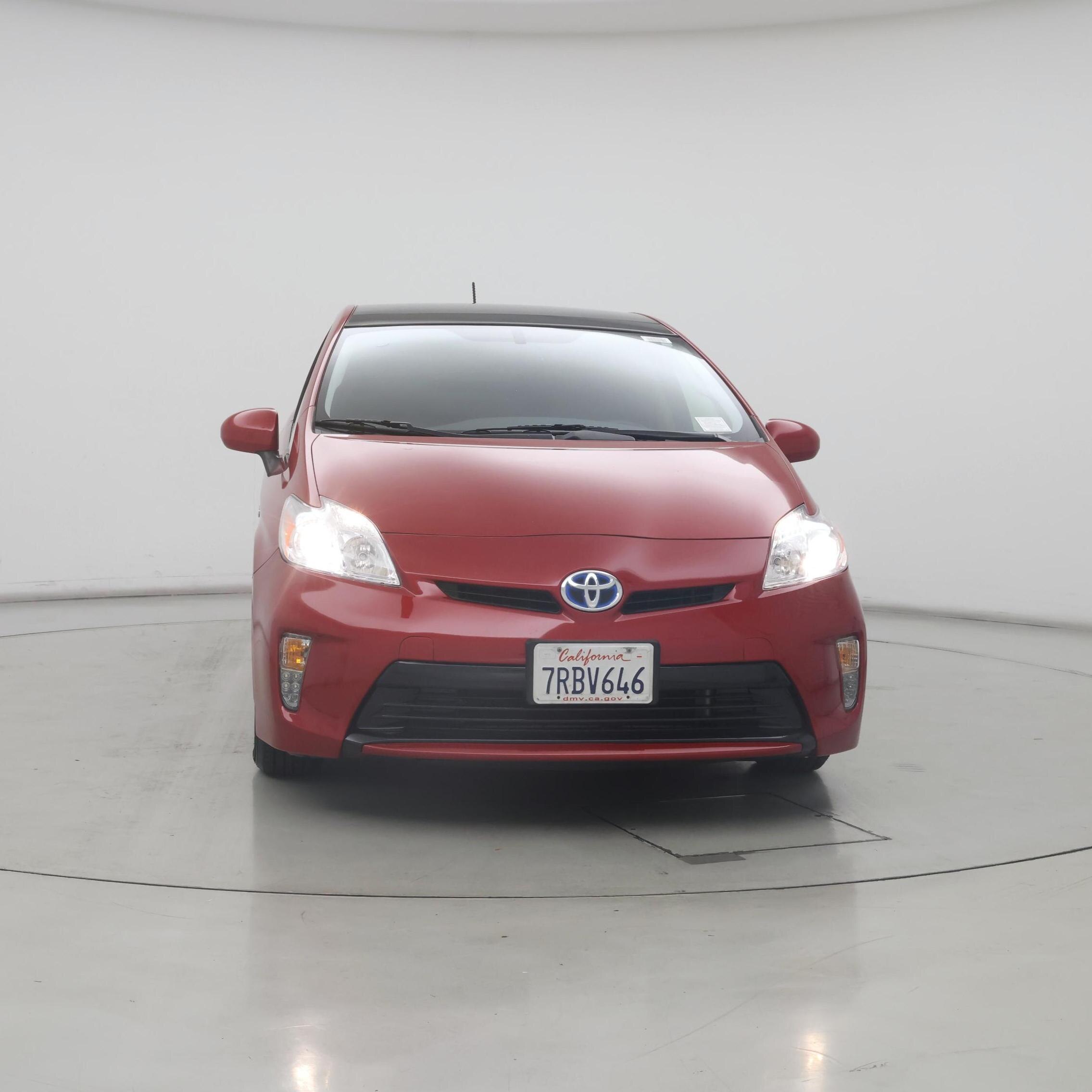 Thumbnail: 2015 Toyota Prius - 5