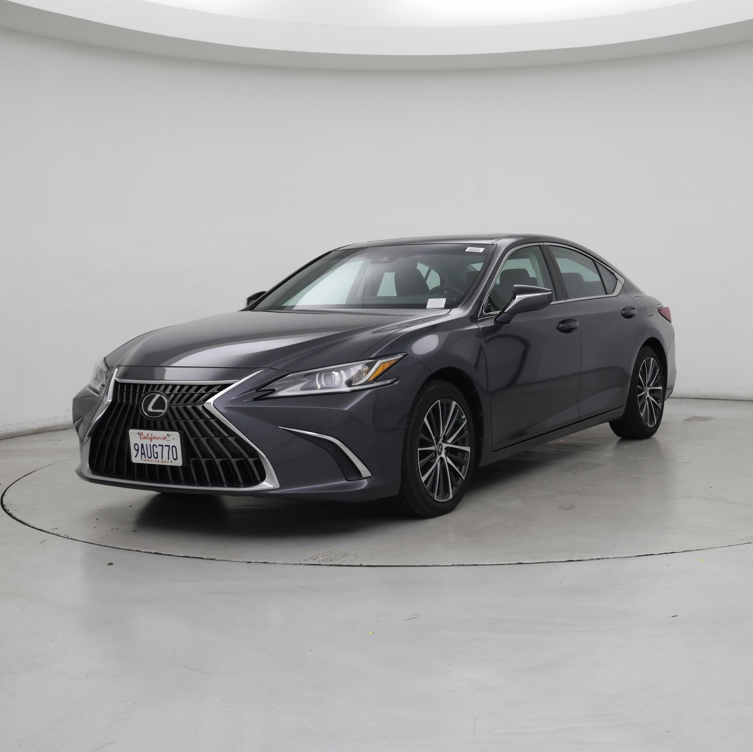 Thumbnail: 2022 Lexus ES - 4