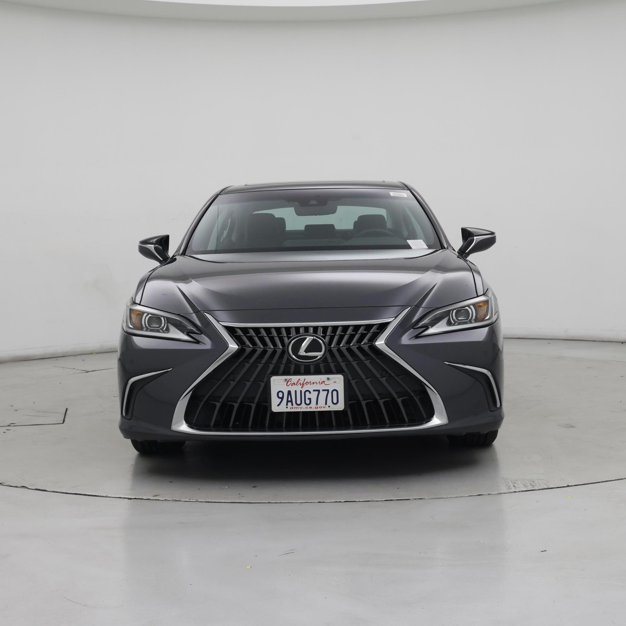 Thumbnail: 2022 Lexus ES - 5
